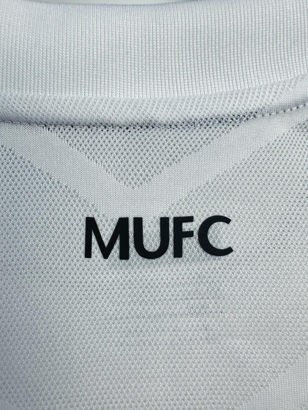 2010/2011 Retro Long Sleeve Manchester United Away Football Shirt 1:1 Thai Quality（Champions League version）
