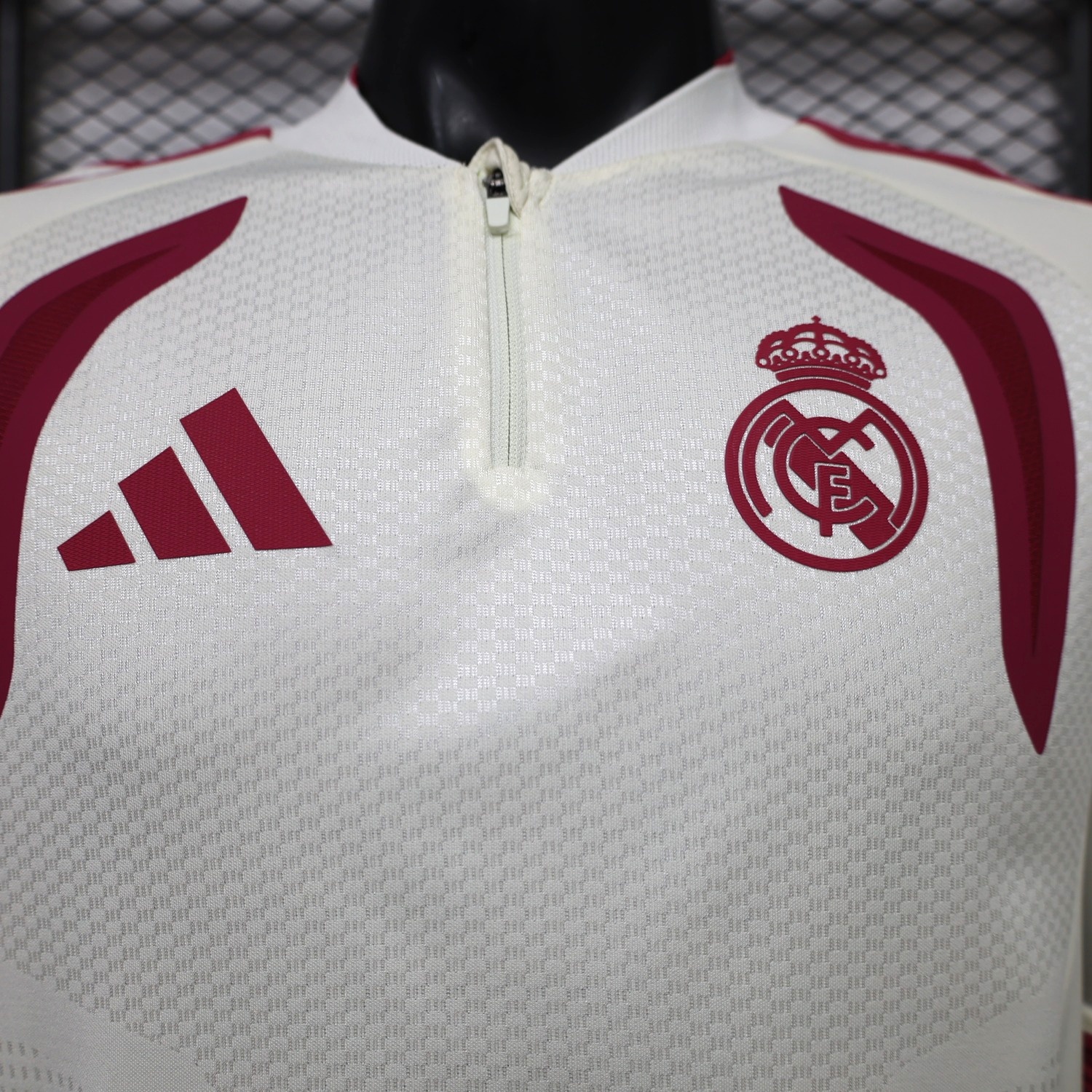Real Madrid 26-27 Cream Red Long Sleeves Training Jersey - Player Version - UnitedFutballJersey