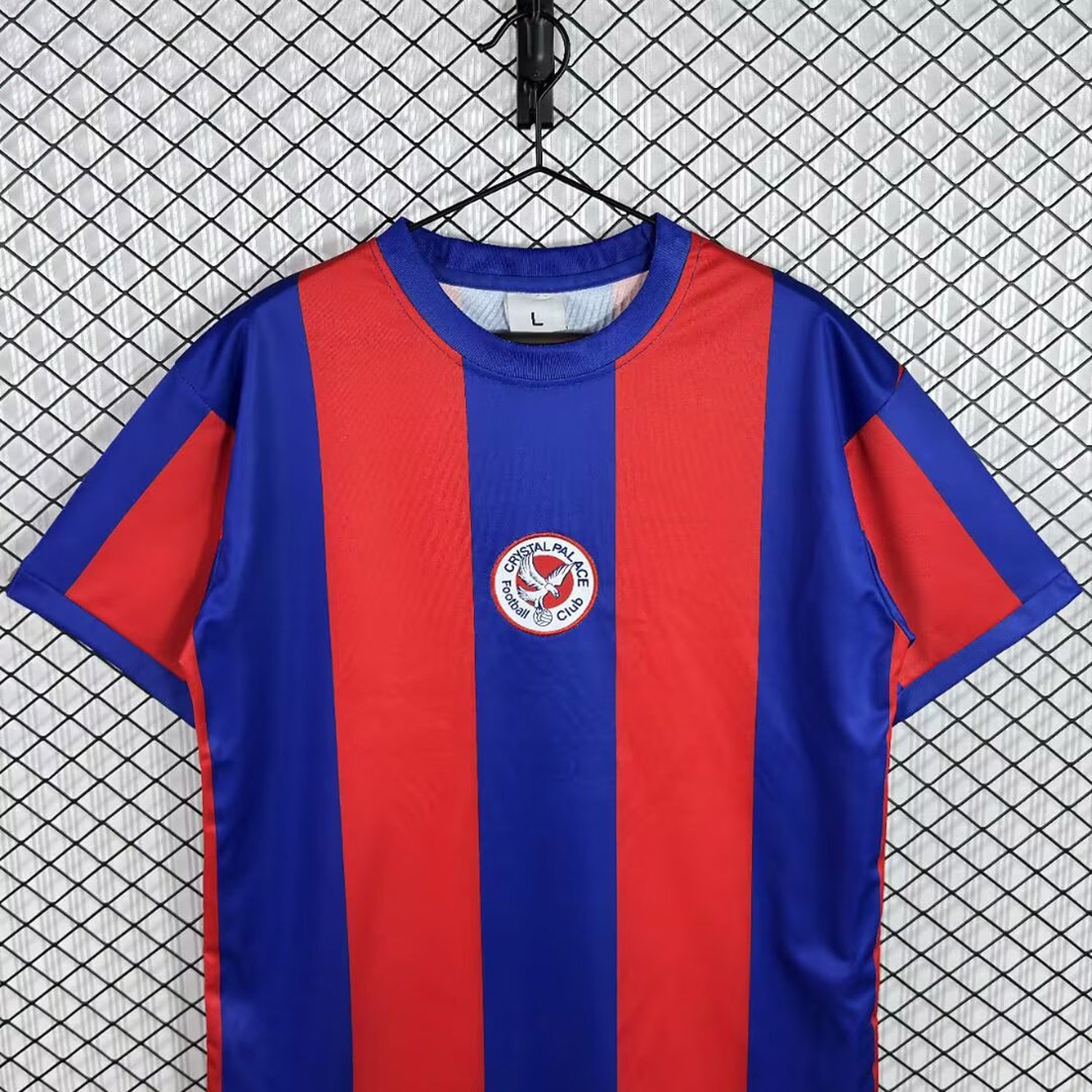 Retro Crystal Palace 1973-75 Home Jersey - UnitedFutballJersey