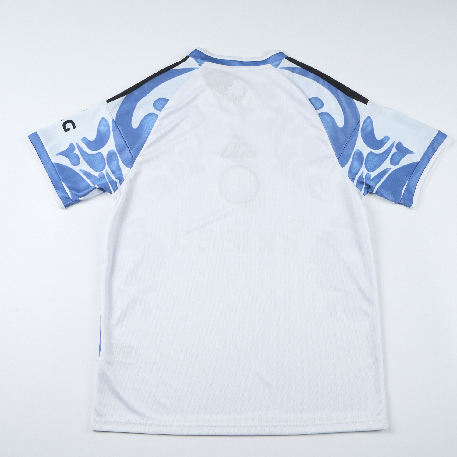 Frankfurt 26-27 Third Jersey - Fans Version - UnitedFutballJersey