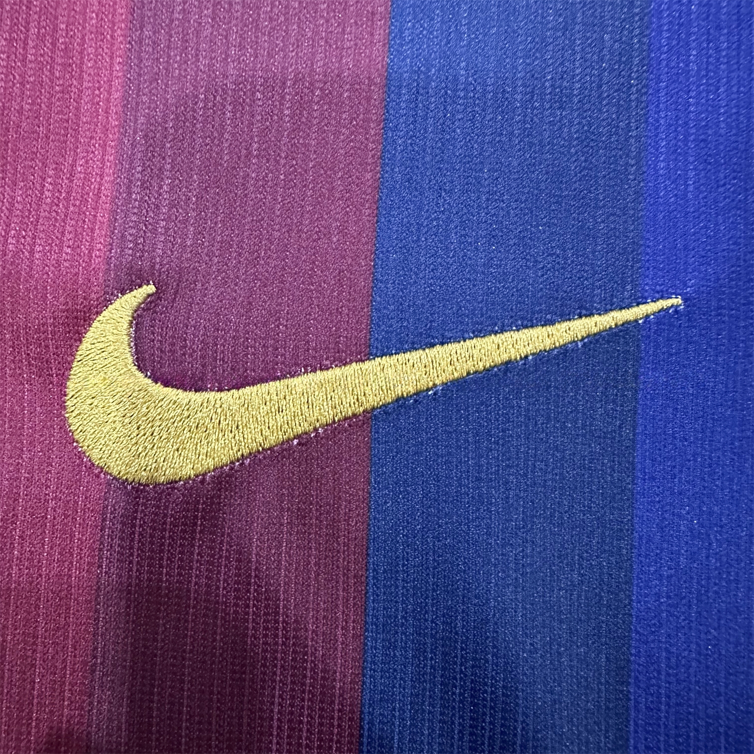 Barcelona 26-27 Home Jersey - Fans Version - UnitedFutballJersey