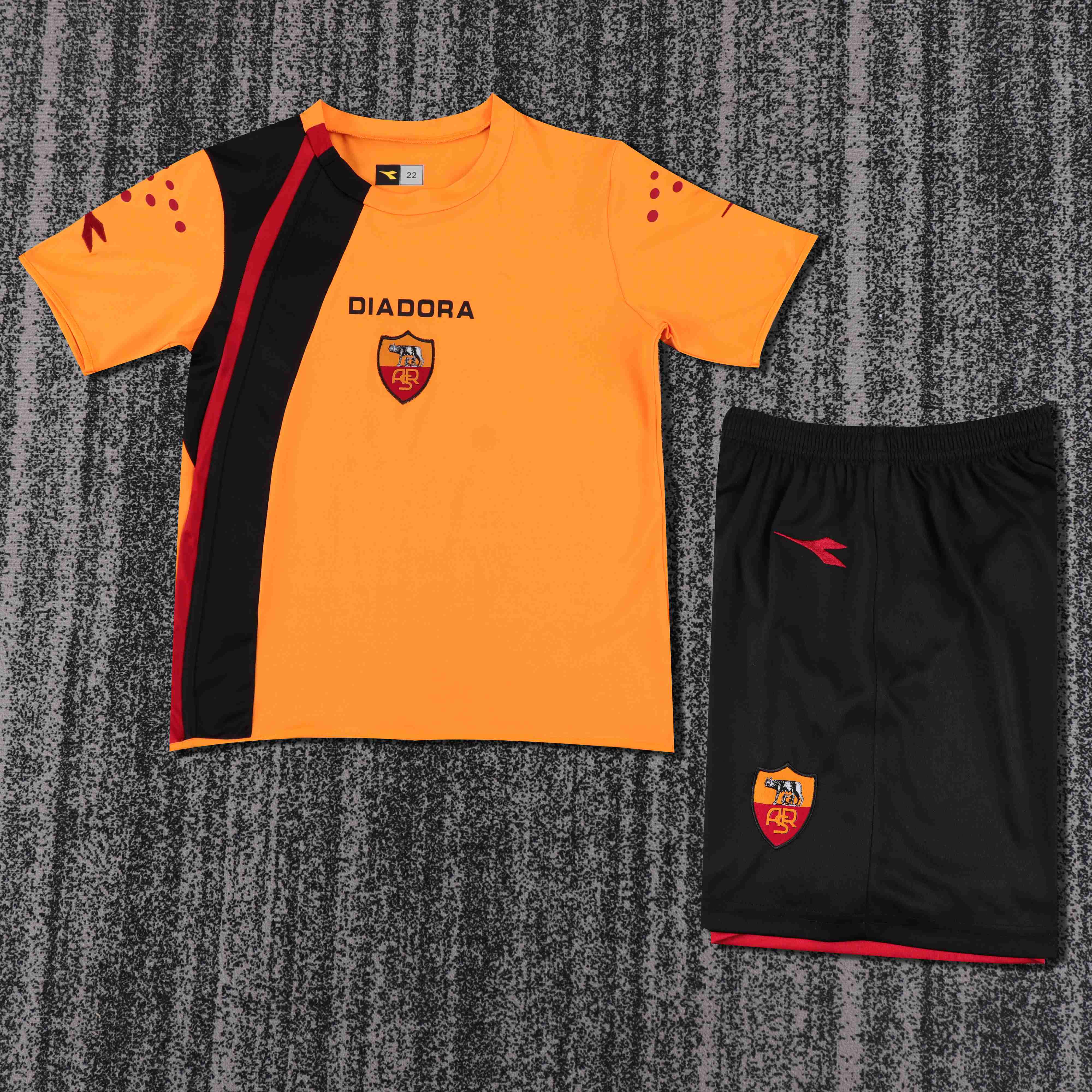 2005-2006 Retro Roma Home Soccer Jersey 1:1 Thai Quality Kids Size