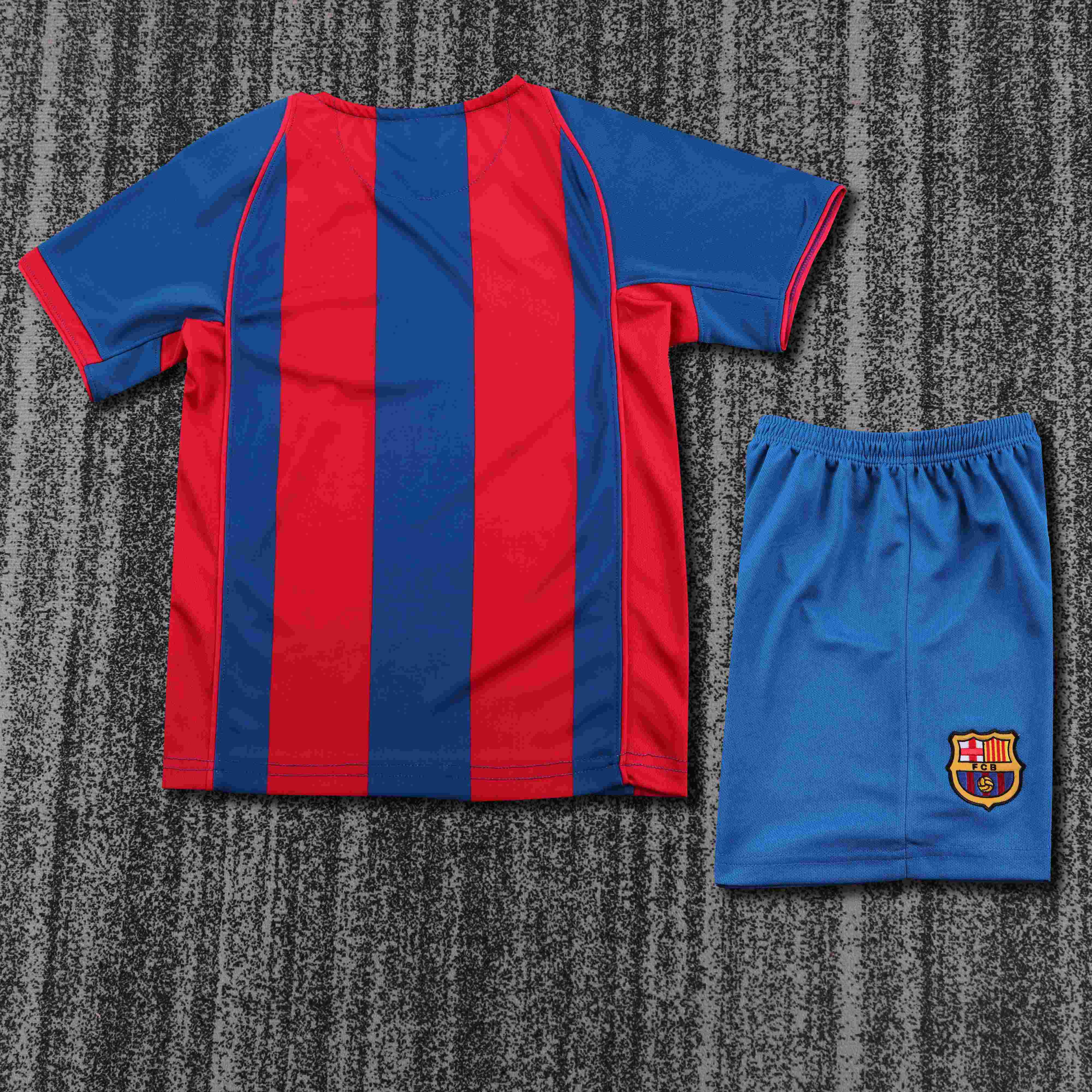 2004-2005 Retro Barcelona Home Football Shirt 1:1 Thai Quality Kids Size