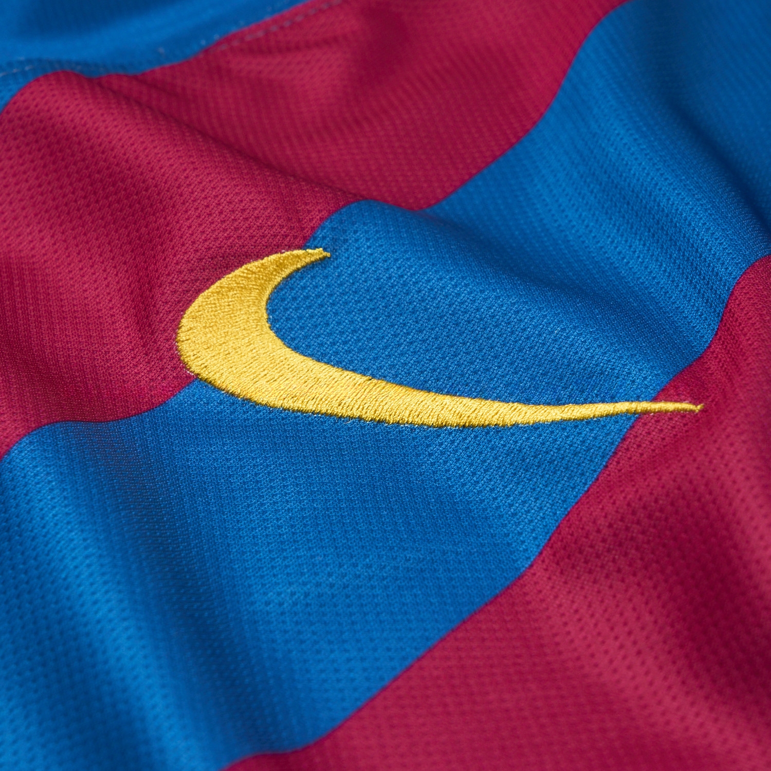 Retro Barcelona 05-06 Home Jersey - UnitedFutballJersey