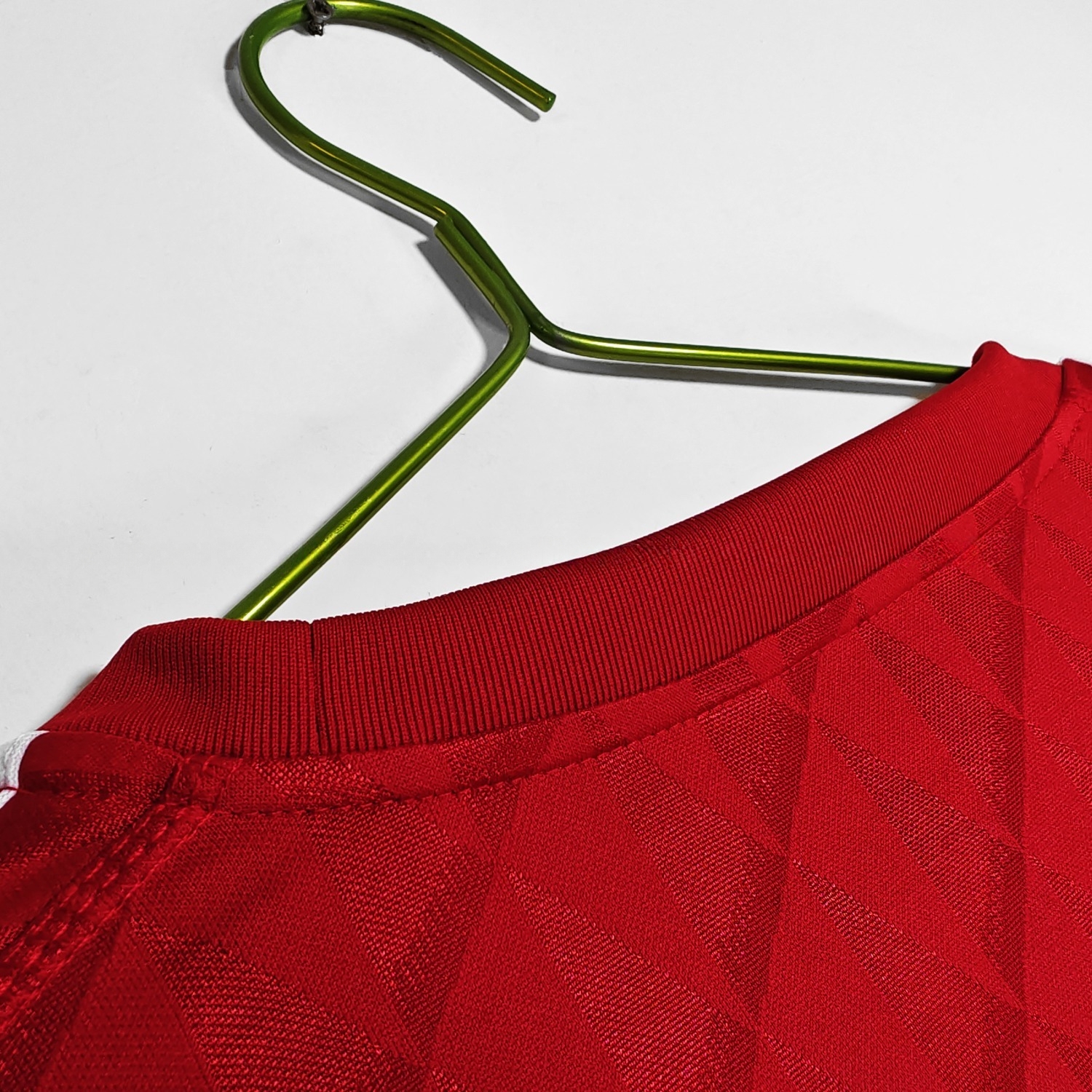 Retro Liver.pool 2010-11 Home Long Sleeves Jersey - UnitedFutballJersey