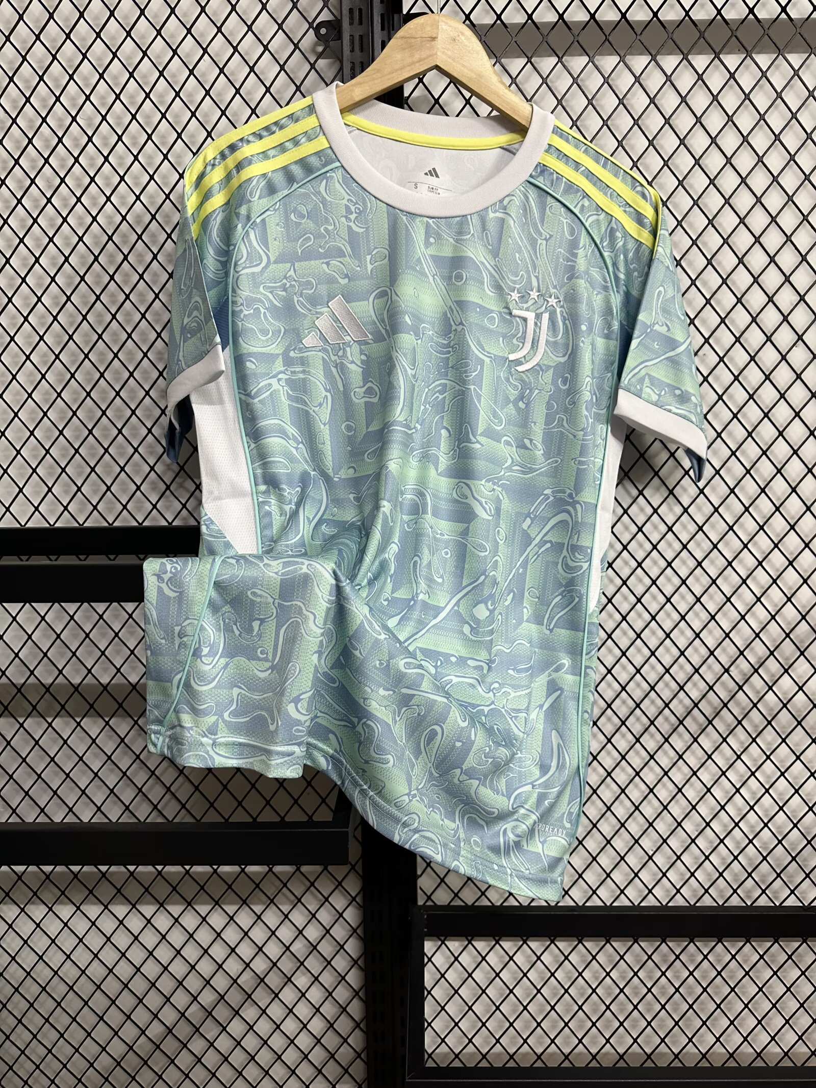2025/2026 Juventus Away Football Jersey 1:1 Thai Quality