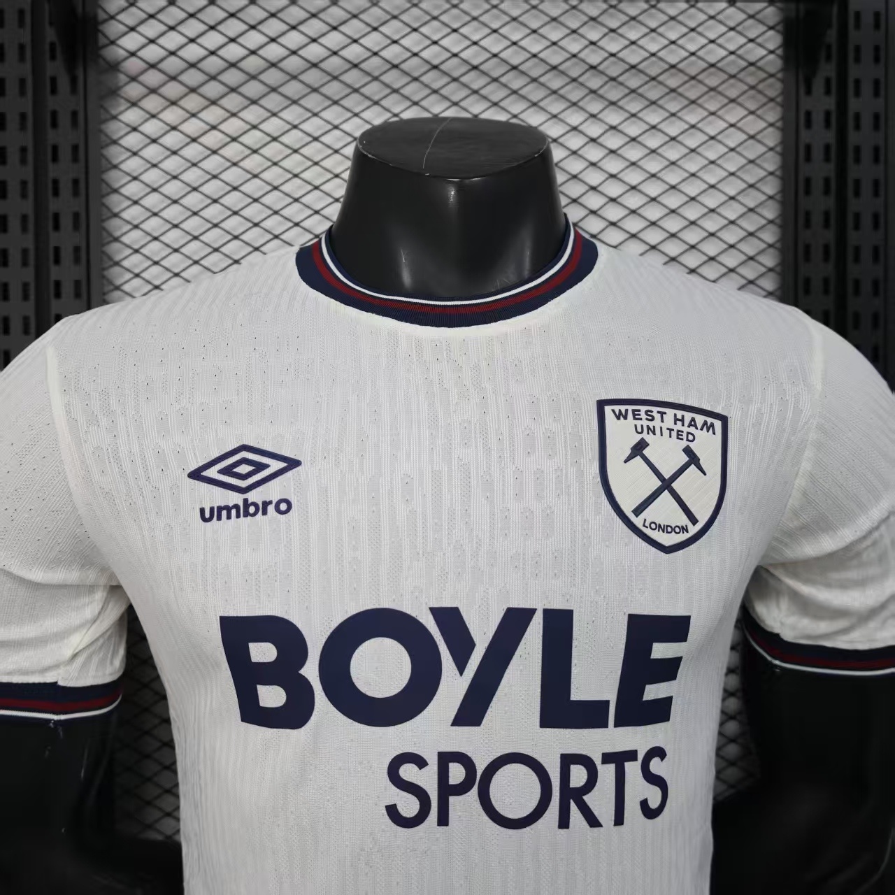 2025/2026 Player Version West Ham United Away Football Jersey 1:1 Thai quality