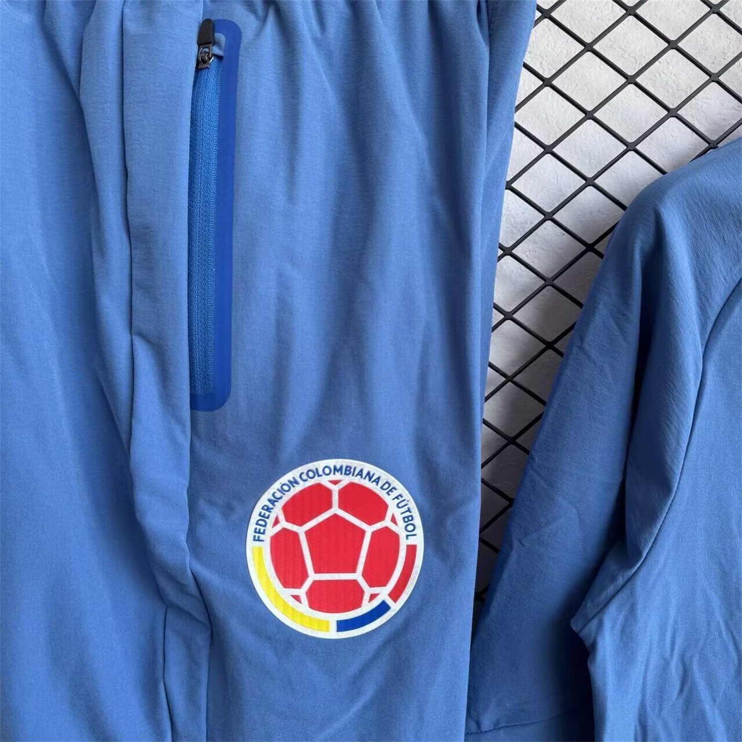 Colombia 2026 Windbreaker Training Set - Ocean Blue Top and Pants - UnitedFutballJersey