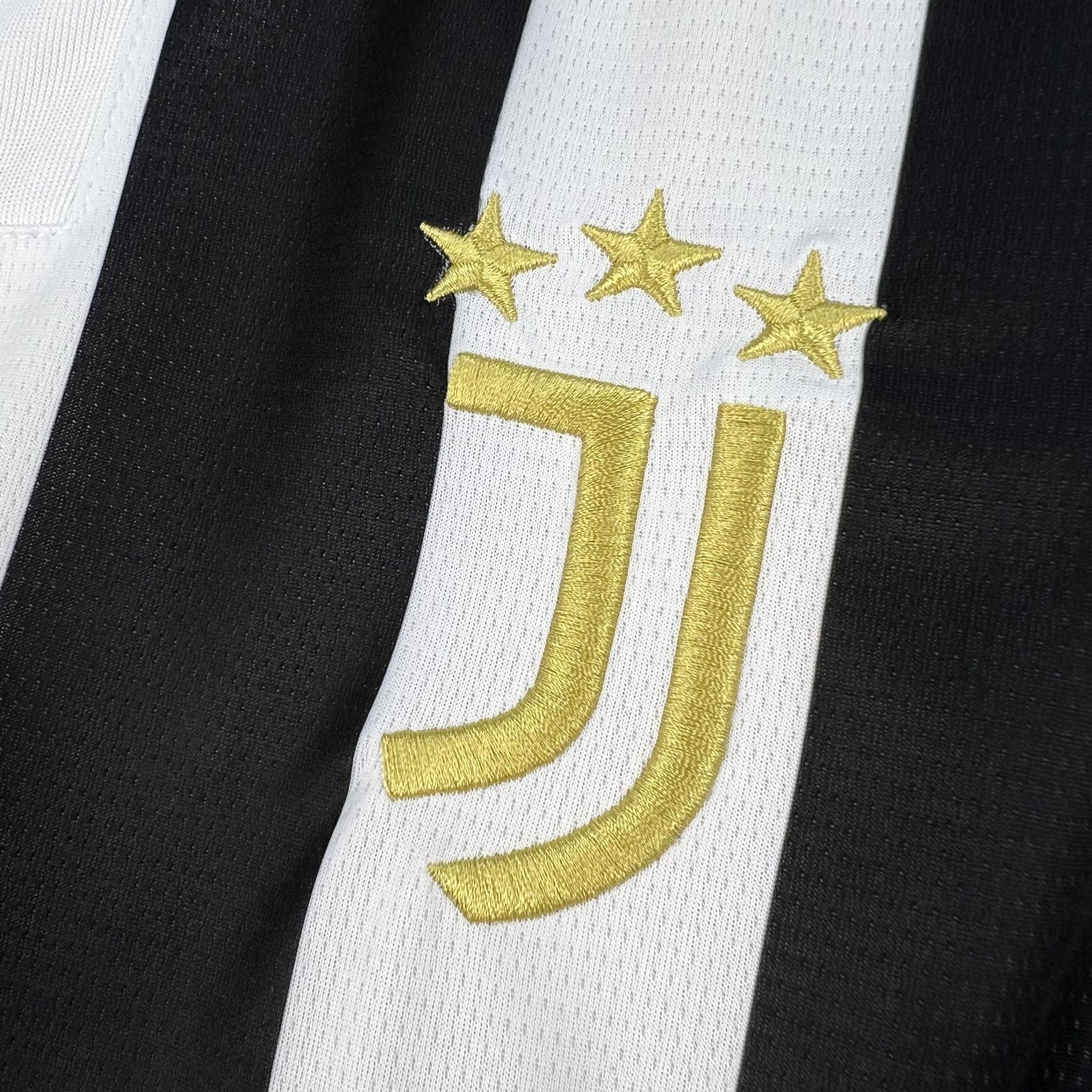 Juventus 26/27 Home Football Shirt for Supporters | S–2XL