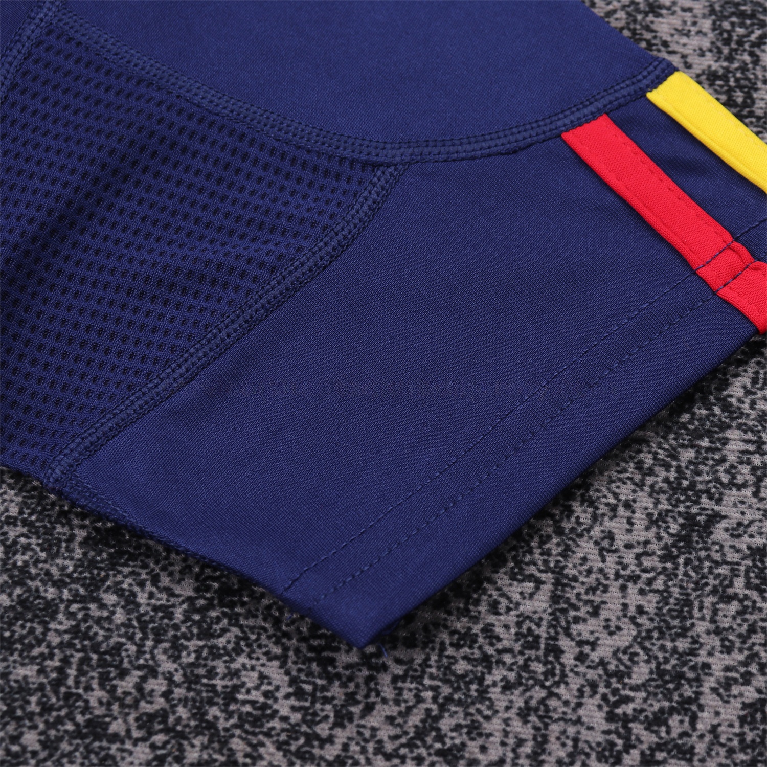 Retro Spain 2010 Away Kids Kit - UnitedFutballJersey