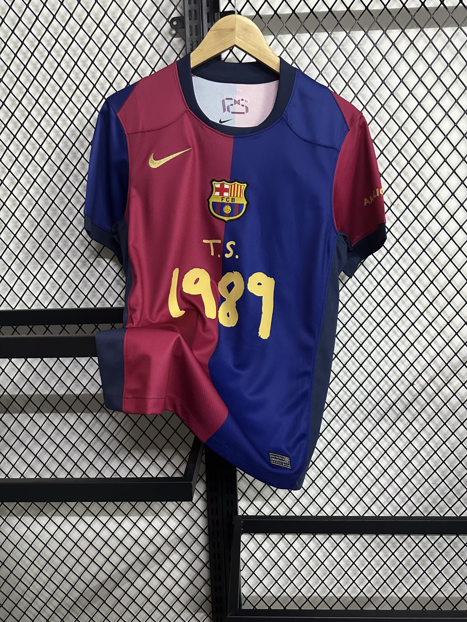 2025/2026 Barcelona Home 1989 Advertise Football Jersey 1:1 Thai Quality