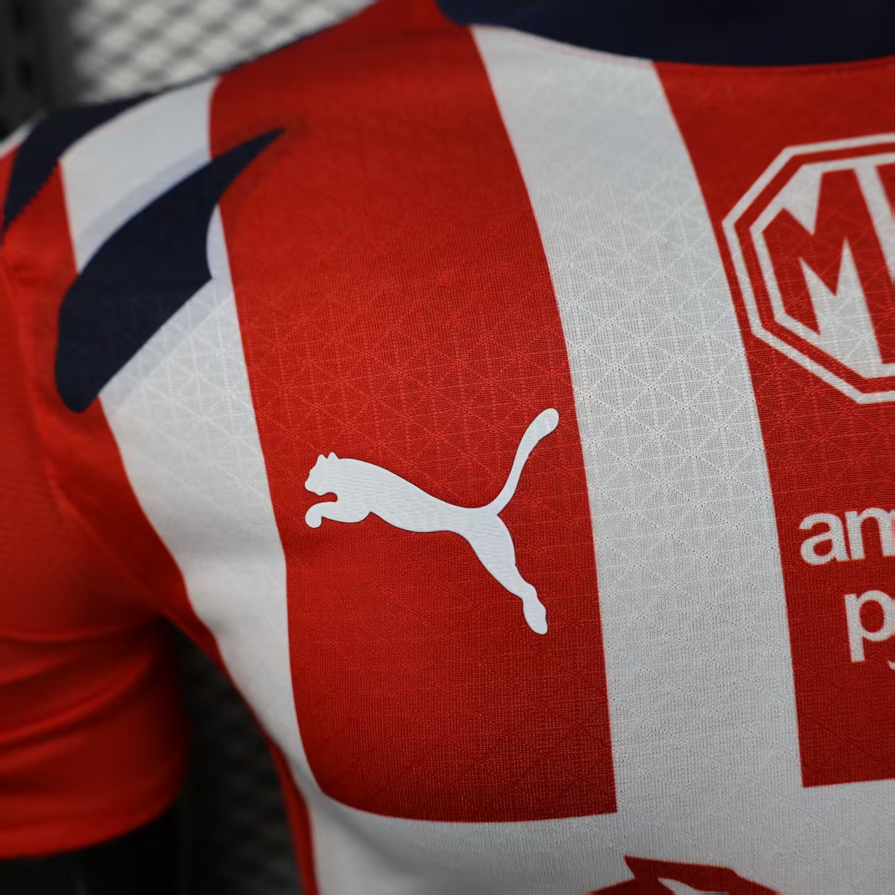 2025/2026 Player Version Chivas Home Football Jersey 1:1 Thai Quality