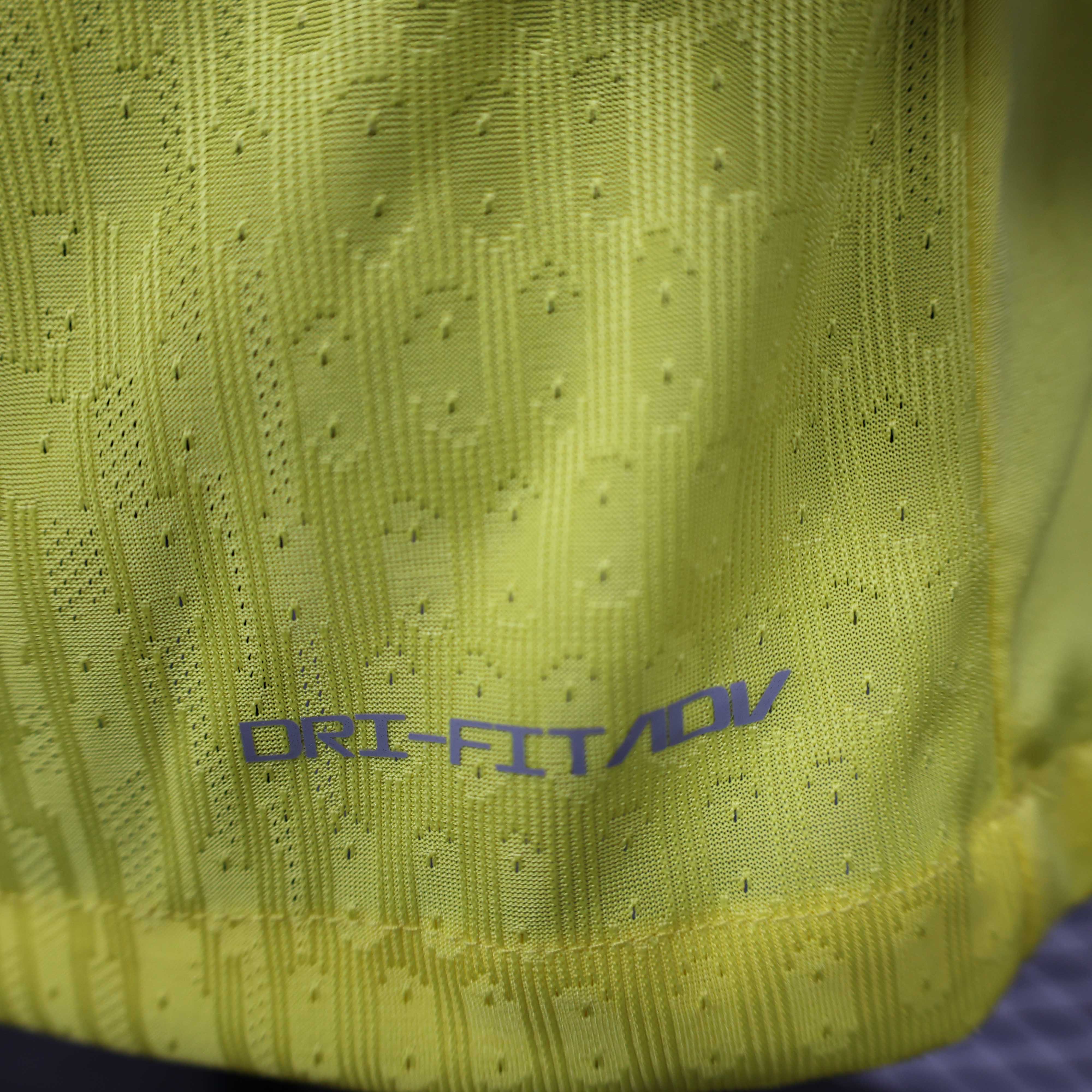 2025-2026 Player Version France Goalkeeper Soccer Jersey 1:1 Thai Quality