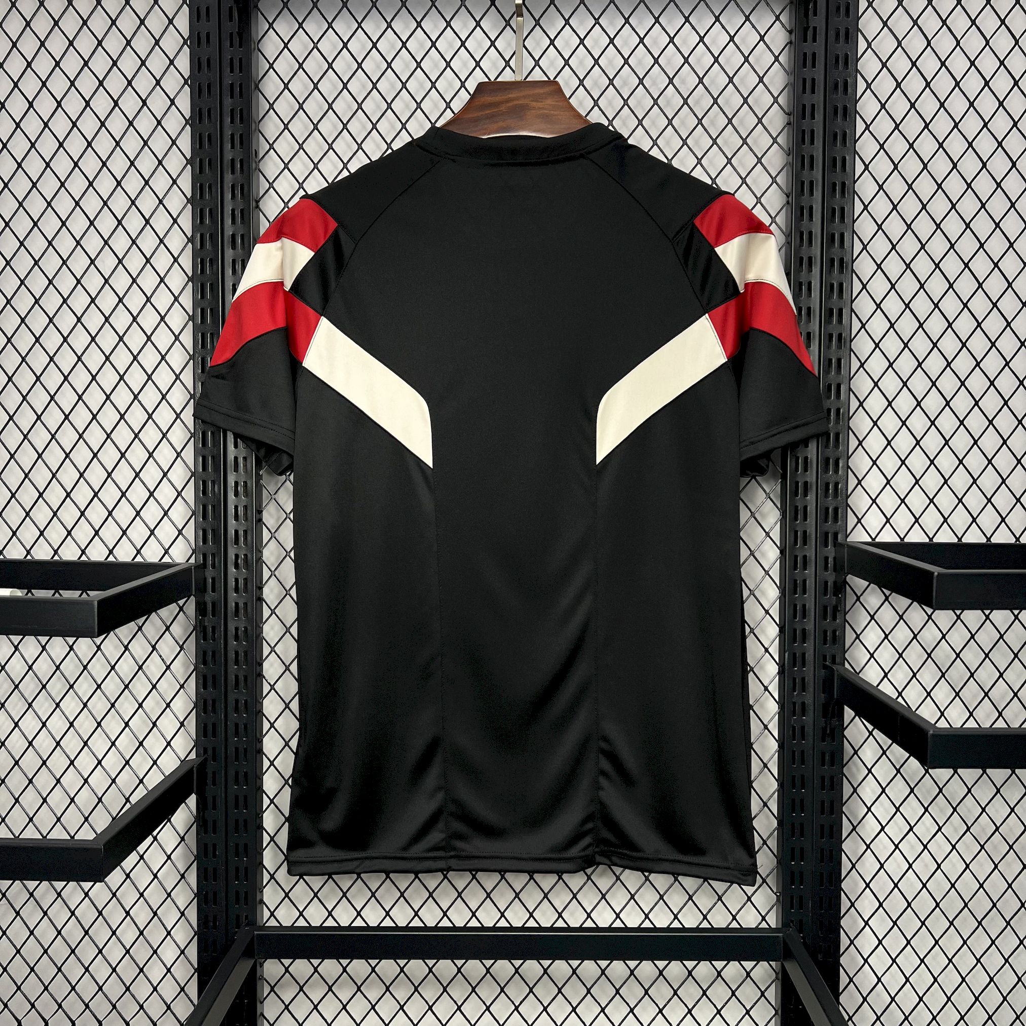 2024/2025 Manchester United Originals Tee Black Jersey 1:1 Thai Quality