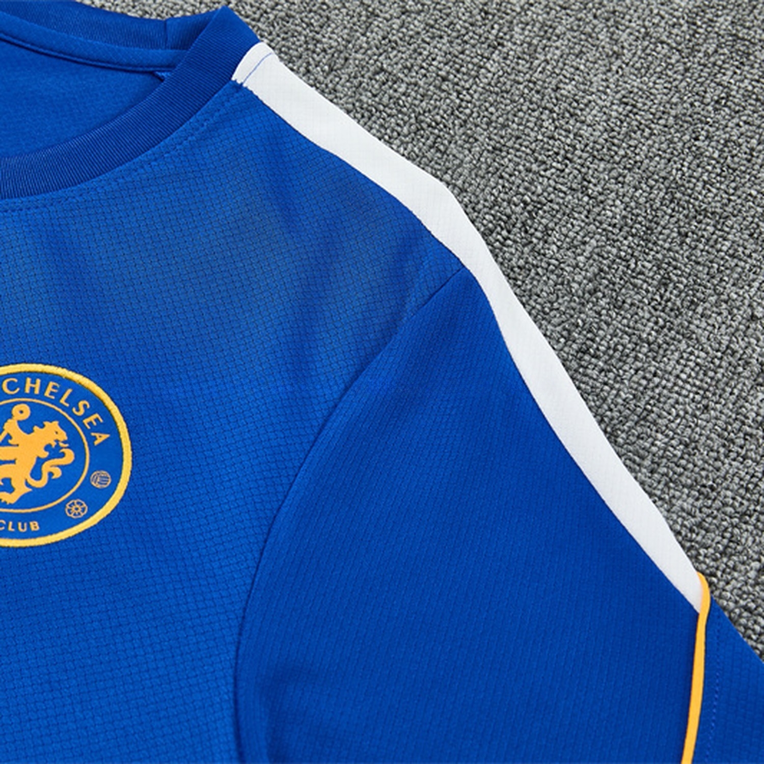 C.H.E.L.S.E.A 26-27 Kids Short-Sleeve Training Set - Royal Blue Top & Black Shorts - UnitedFutballJersey