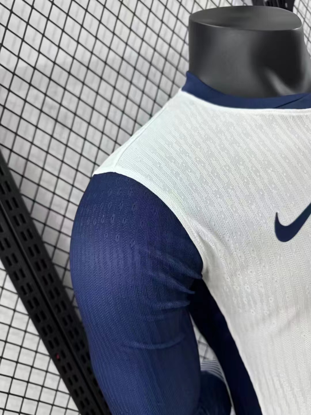 2024/2025 Long Sleeve Tottenham Home Player Version Football Shirt 1:1 Thai Quality