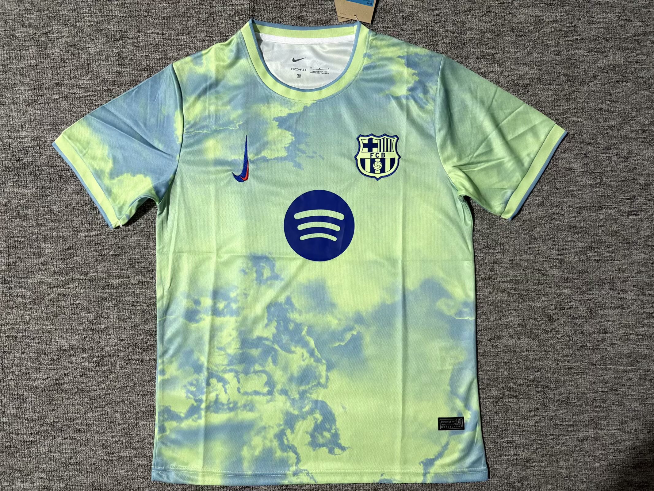 2025/2026 Barcelona Special Edition Grass green Football Jersey 1:1 Thai Quality