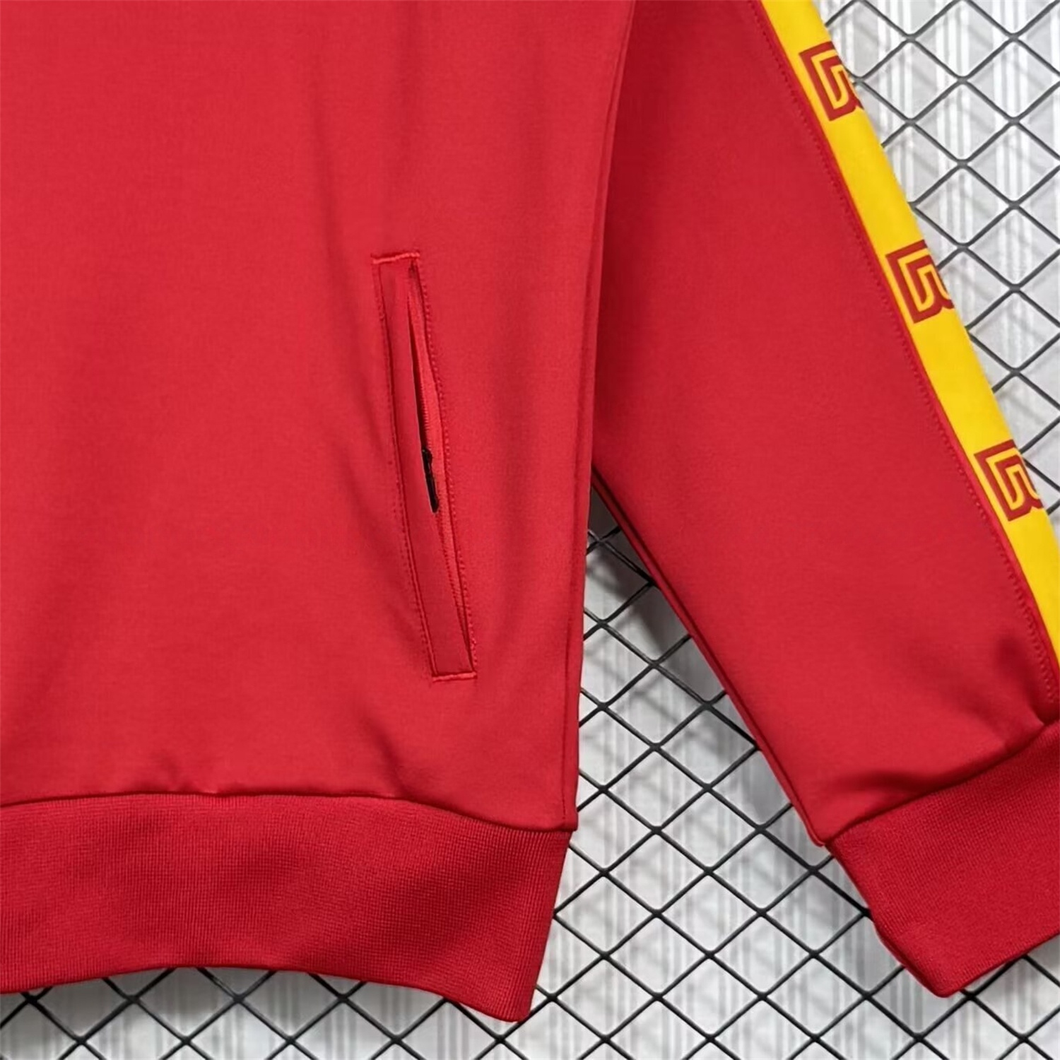 Retro AS Roma 1988-89 Home Windbreaker - UnitedFutballJersey