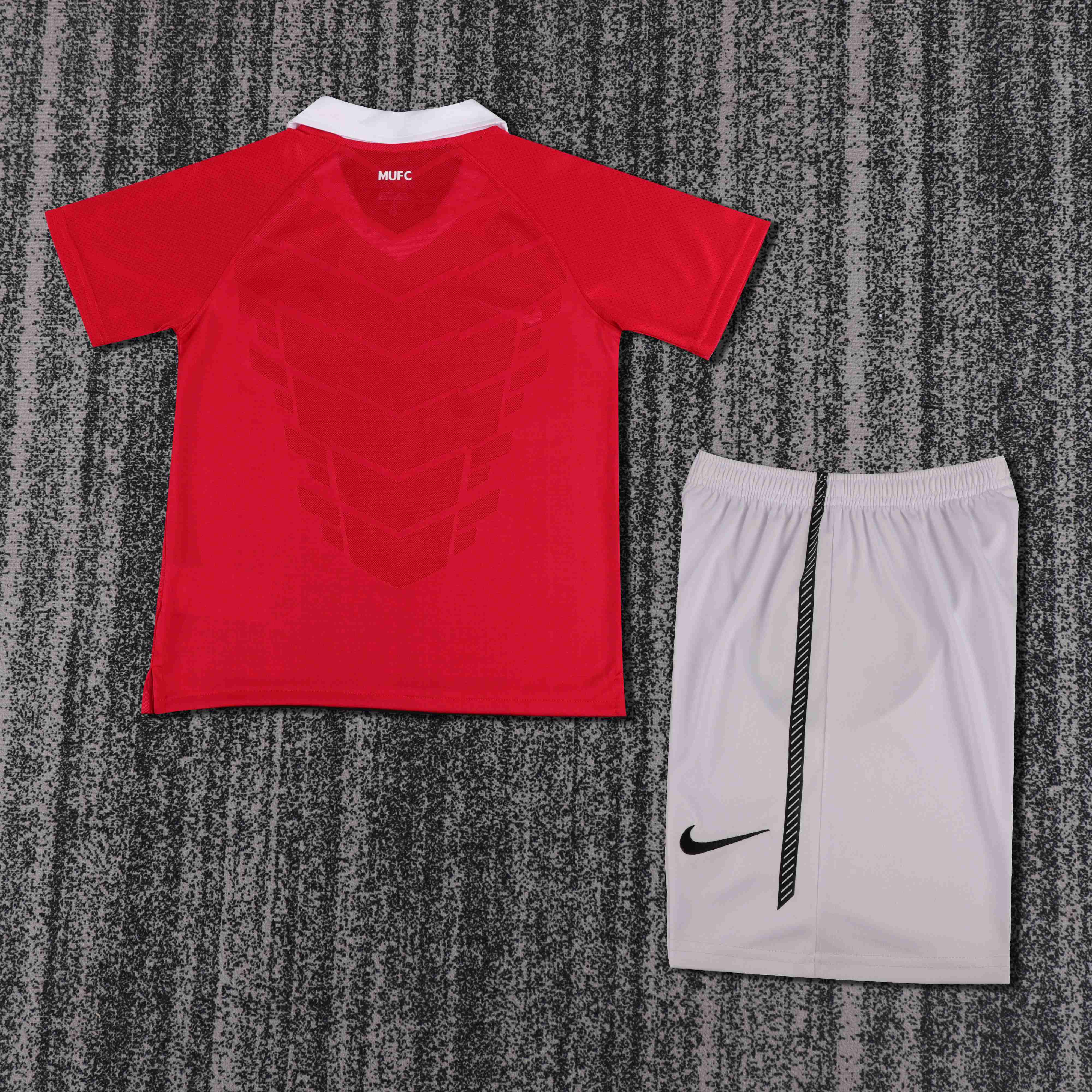 2010-2011 Retro Manchester United Home Football Shirt 1:1 Thai Quality Kids Size