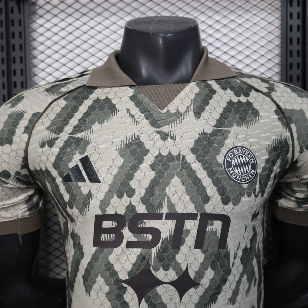 2025/2026 Player Version Bayern Munich Snake Year Special Edition Football Jersey 1:1 Thai Quality