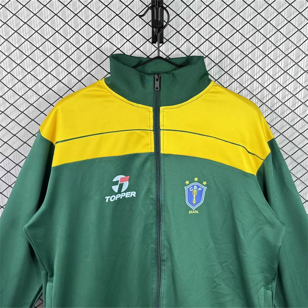 Retro Brazil 1982 Green With Yellow Band Windbreaker Jacket - UnitedFutballJersey