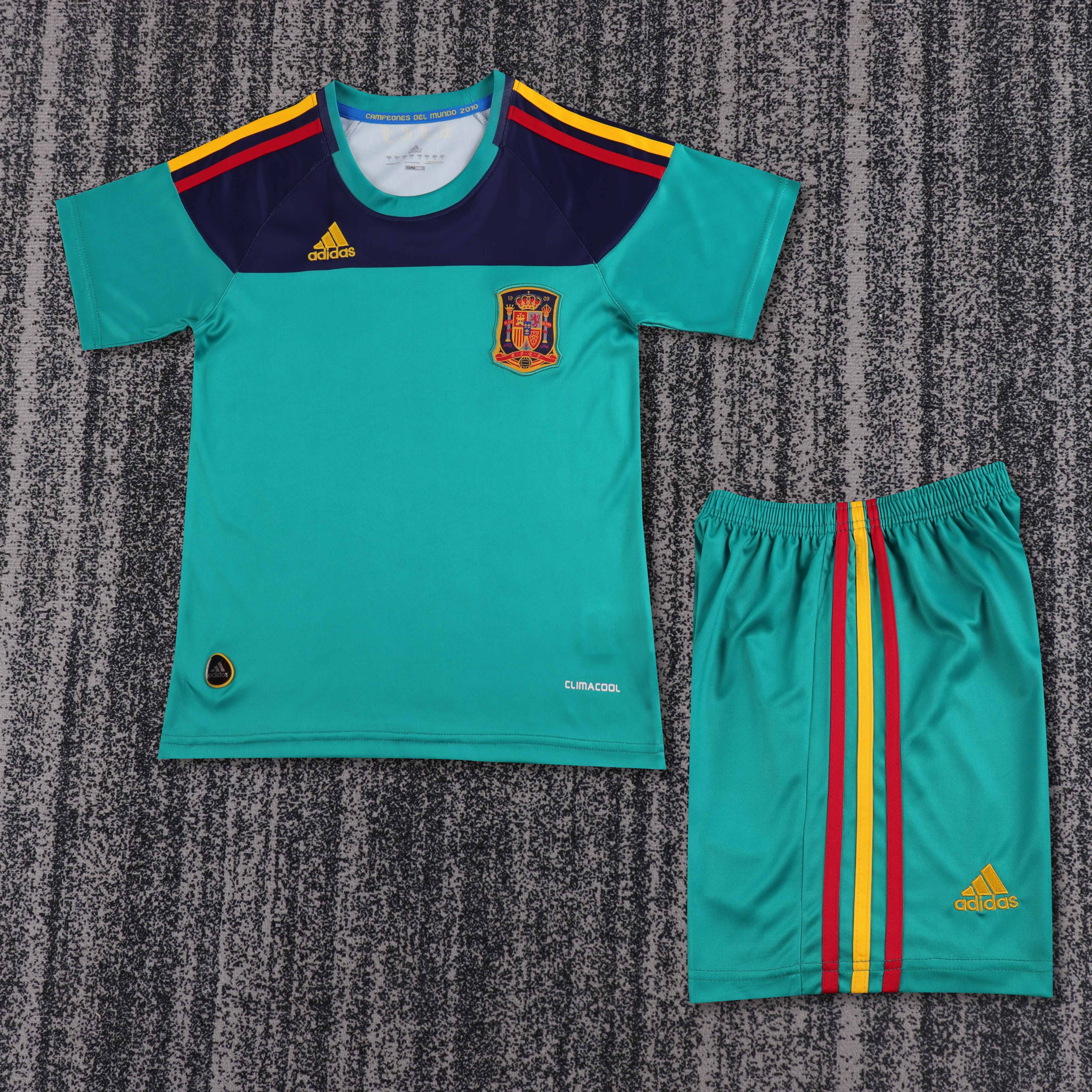 2010 Retro Spain Goalkeeper Football Shirt 1:1 Thai Quality Kids Size