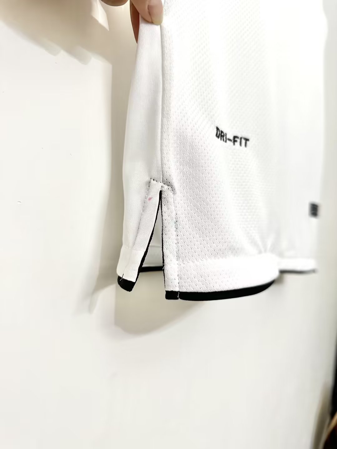 2010/2011 Retro Manchester United Away Football Shirt 1:1 Thai Quality