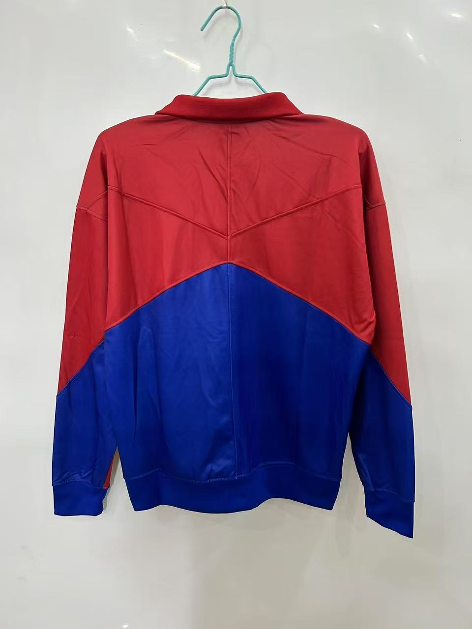 2025/2026 Barcelona Windbreaker Jersey 1:1 Thai Quality 07