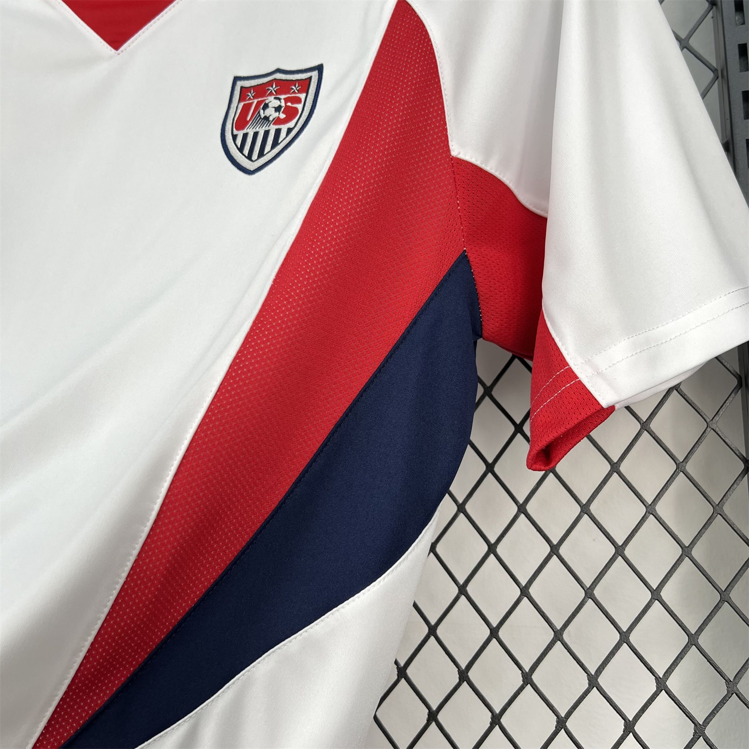 Retro United States USA 2002 Home Jersey - UnitedFutballJersey