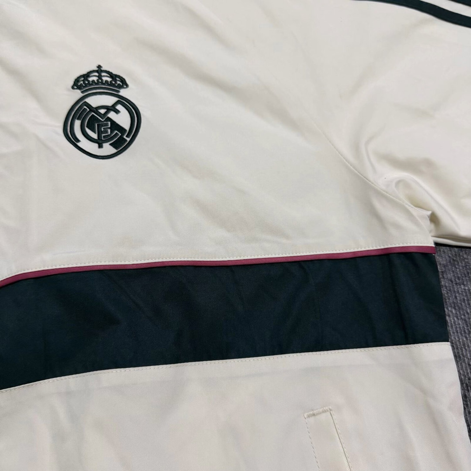 Real Madrid 26-27 Originals Special Windbreaker Jacket - UnitedFutballJersey