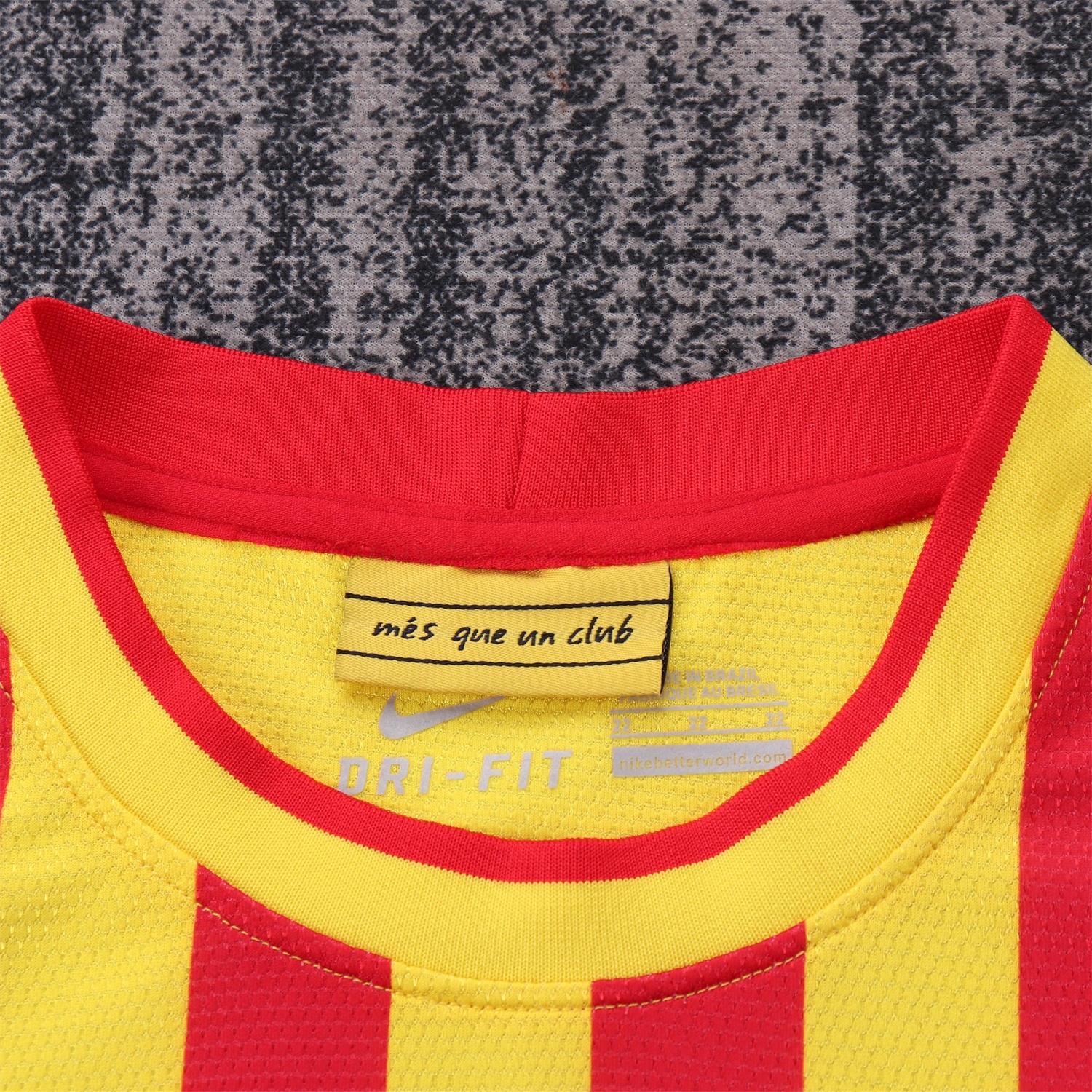 Retro Barcelona 2013-14 Away Kids Kit - UnitedFutballJersey