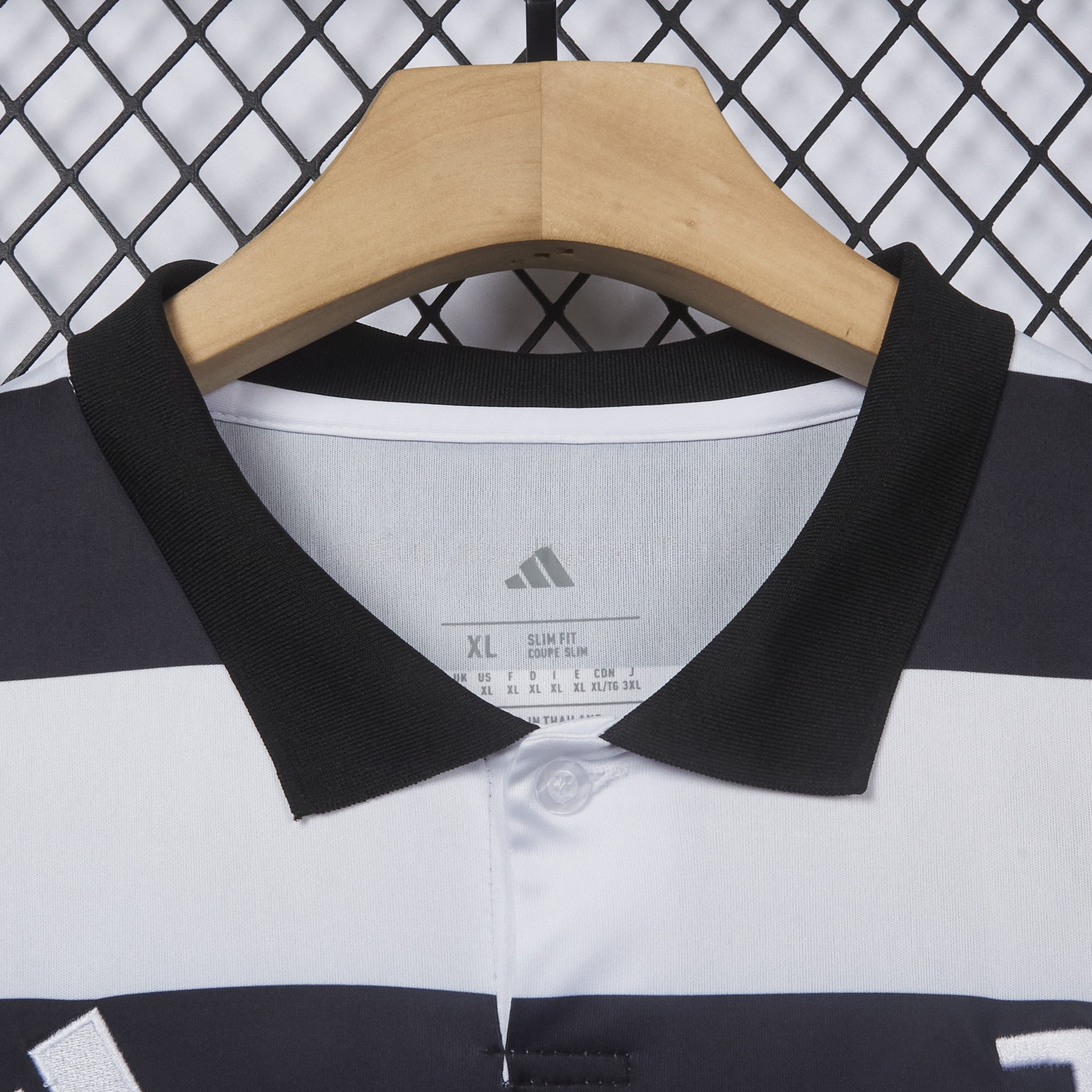 Juventus 25-26 Black and White Striped Special Jersey - Fans Version - UnitedFutballJersey