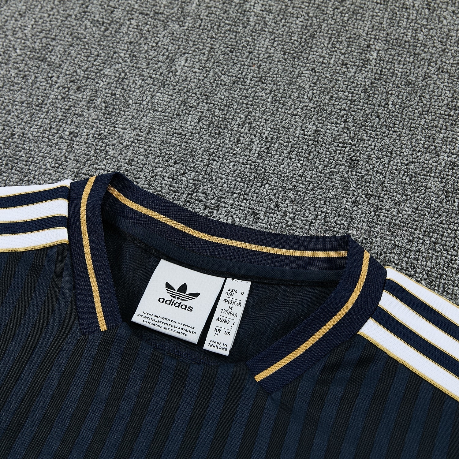 Juventus 25-26 Short-Sleeve Training Set - Navy Blue Top & Navy Blue Shorts - UnitedFutballJersey