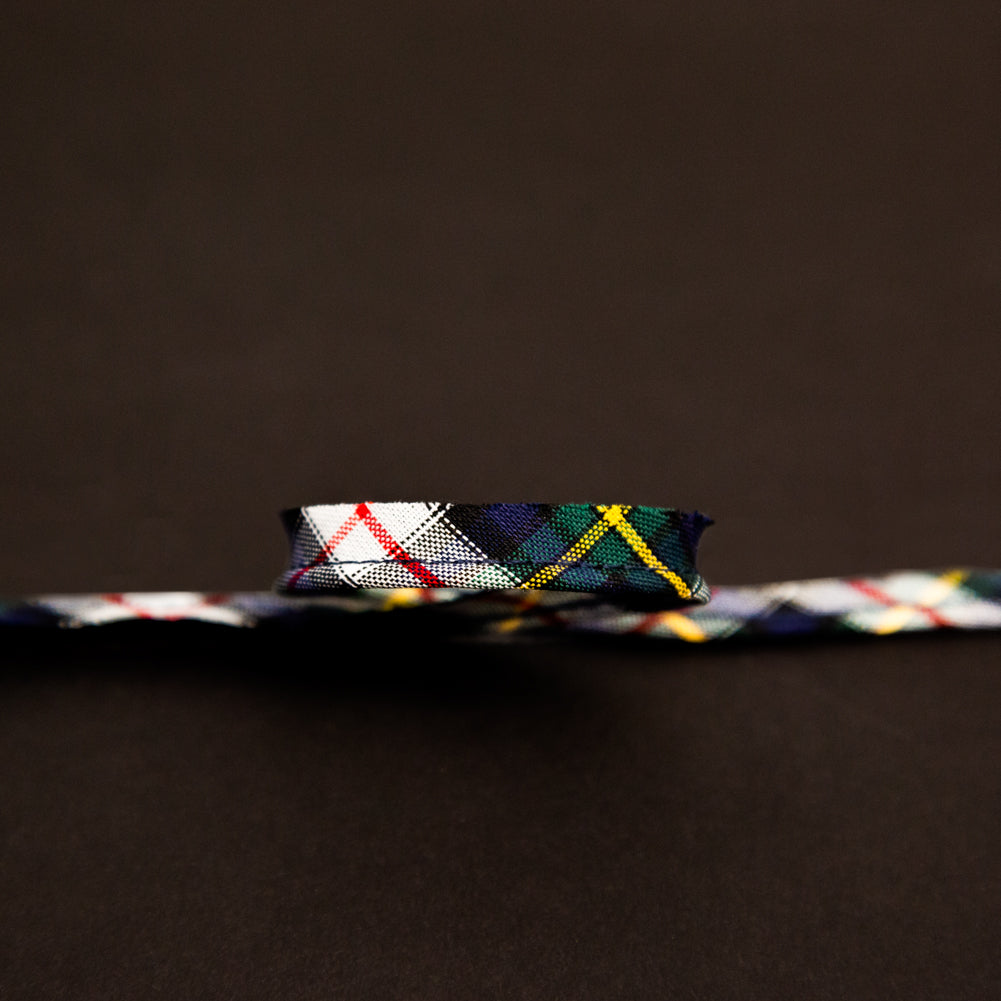 Italian Navy and White Plaid Bias Piping Cord with Lip - 0.375