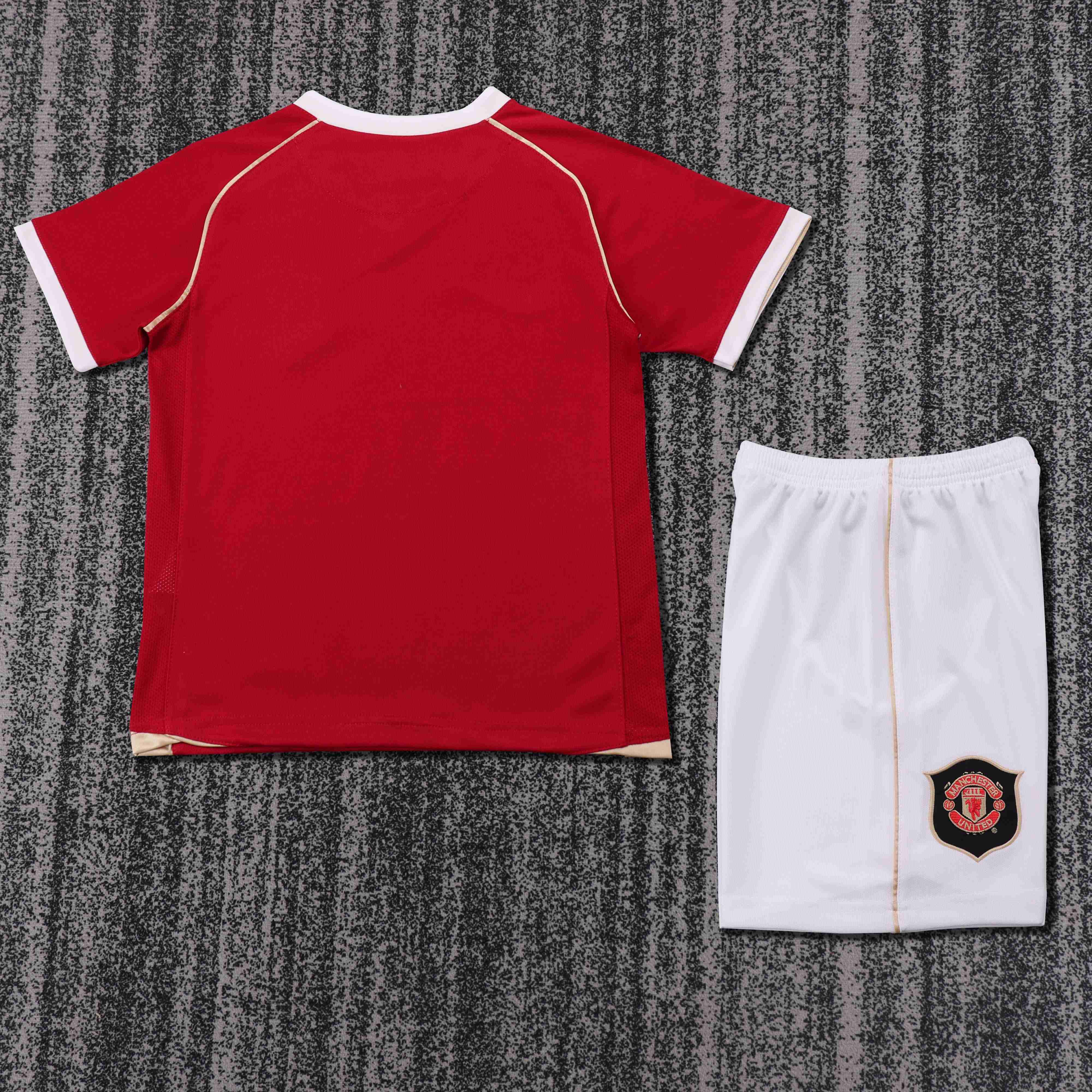 2006-2007 Retro Manchester United Home Football Shirt 1:1 Thai Quality Kids Size