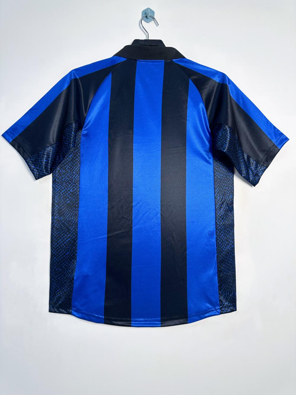 2001/2002 Retro Inter Milan Home Football Jersey 1:1 Thai Quality