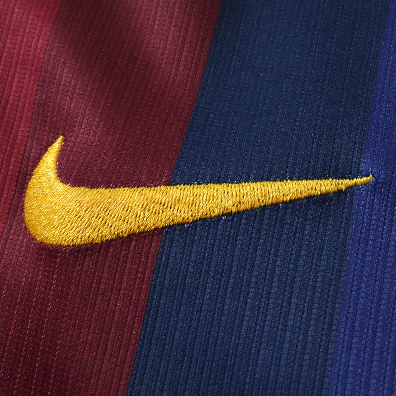 Women's Barcelona 26-27 Home Cropped Jersey - Fans Version - UnitedFutballJersey