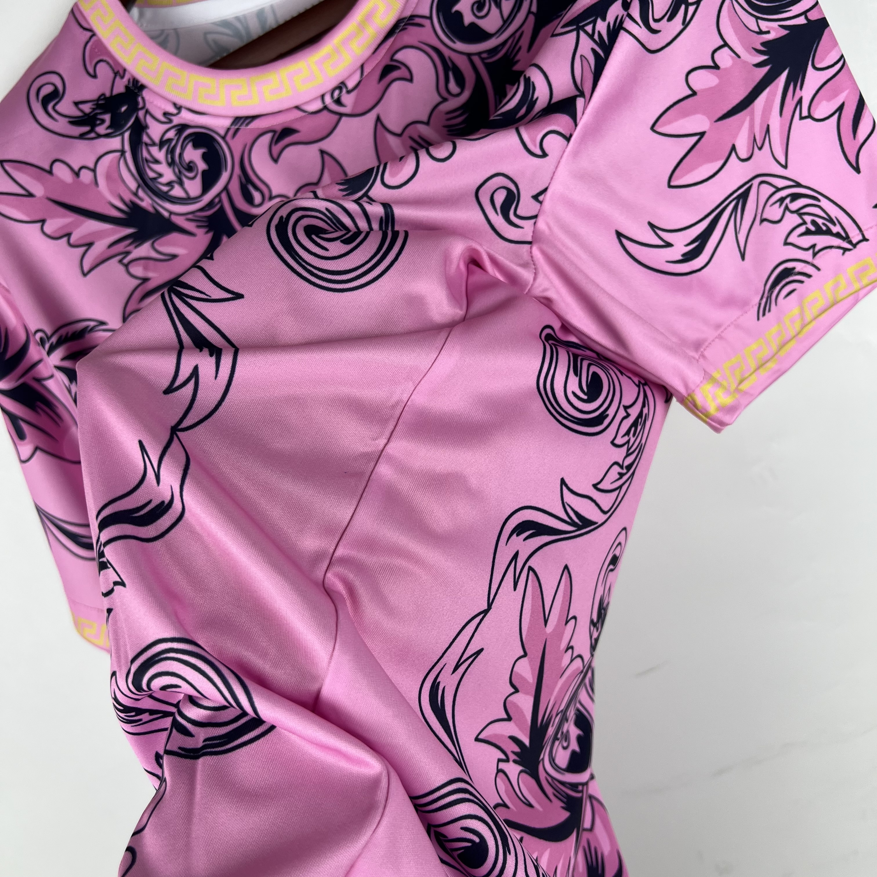 2024-2025 Italy Special Edition Pink Soccer Shirt