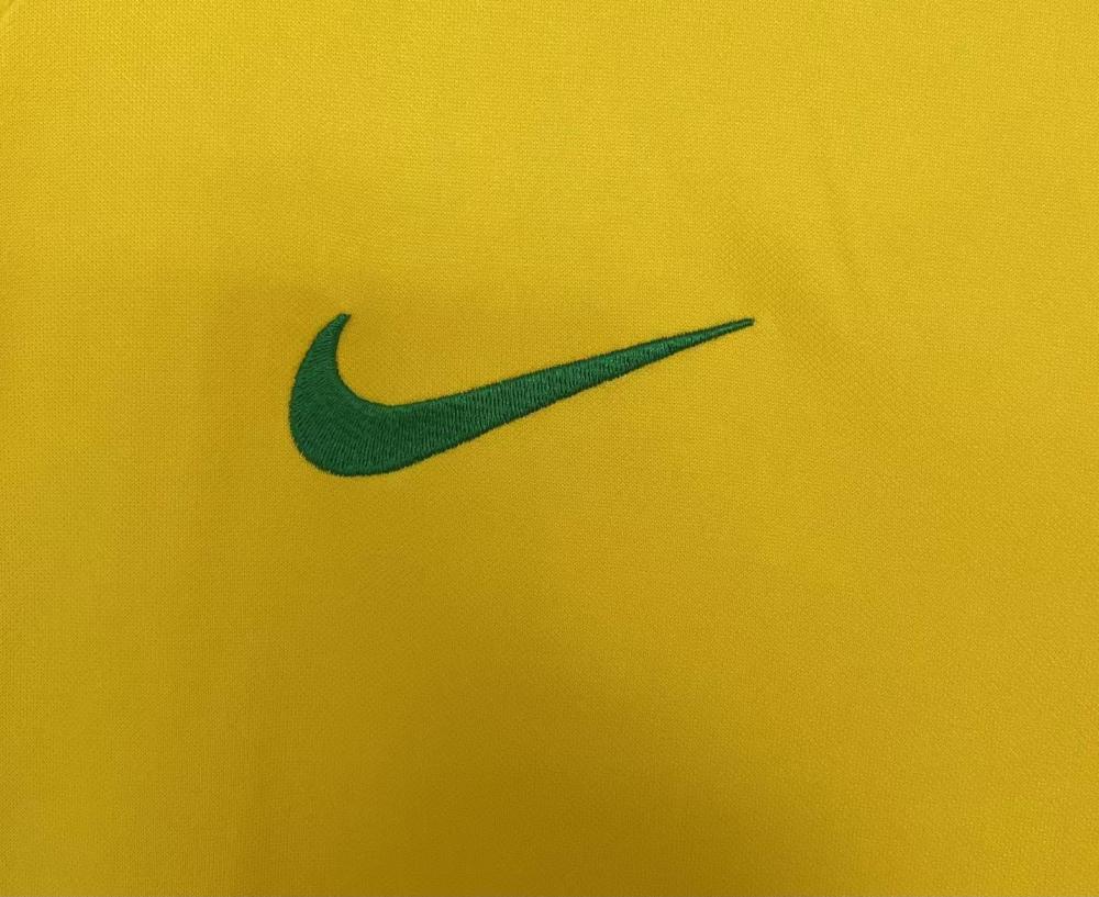 2002 Retro Long Sleeve Brazil Home Soccer Jersey 1:1 Thai Quality