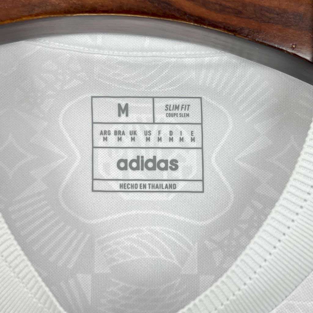 2025/2026 Bayern Munich 125th Anniversary Edition white Football Jersey 1:1 Thai Quality