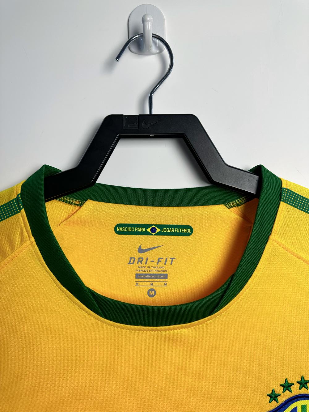 2010 Retro Brazil Home Soccer Jersey 1:1 Thai Quality