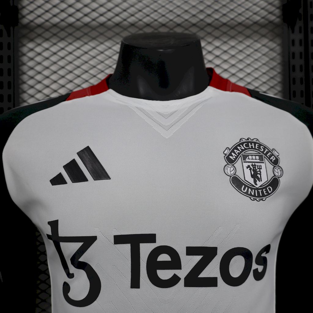 2025/2026 Player Version Manchester United Training  Football Jersey 1:1 Thai quality