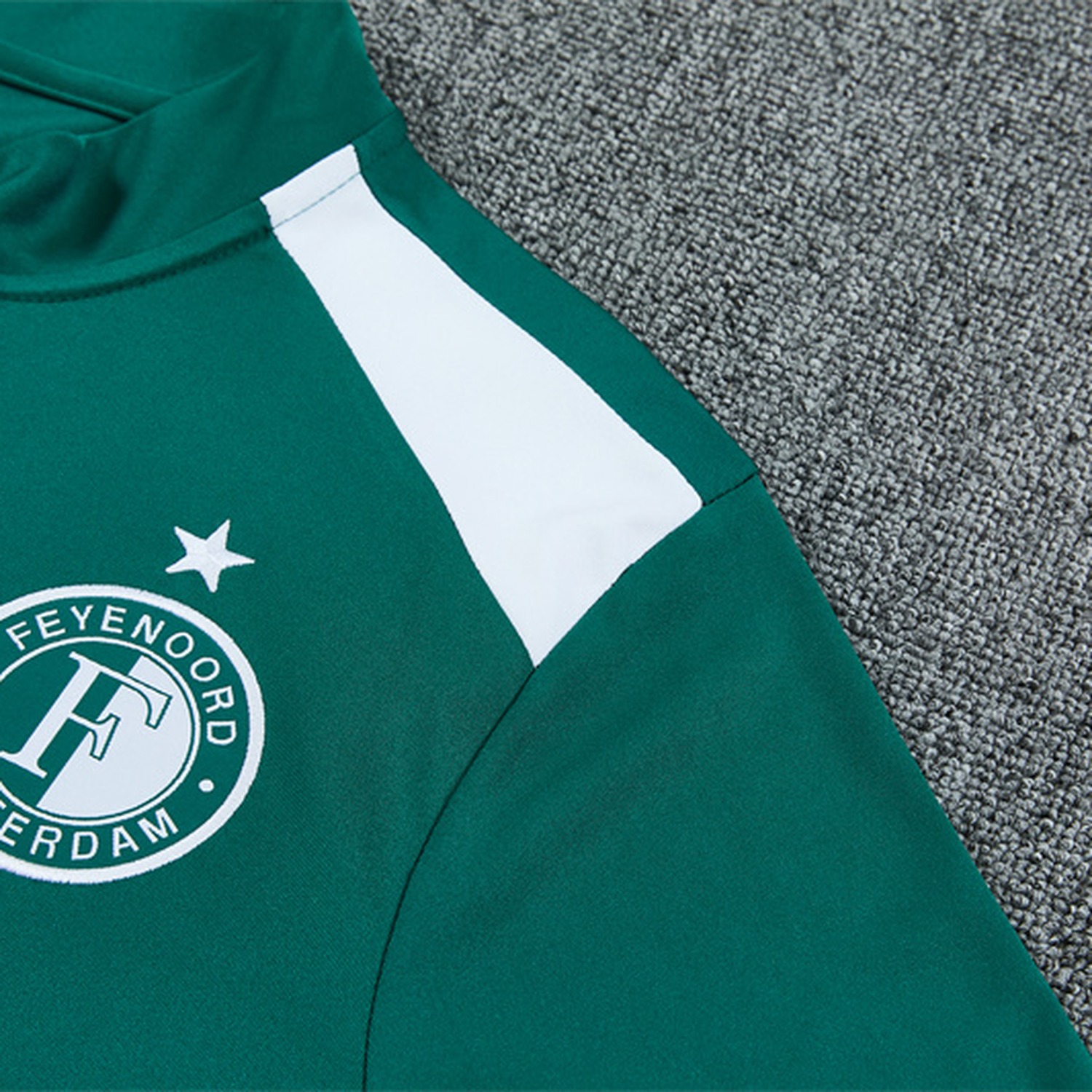 Feyenoord 26-27 Long Sleeve Training Set - Green Top & Black Pants - UnitedFutballJersey