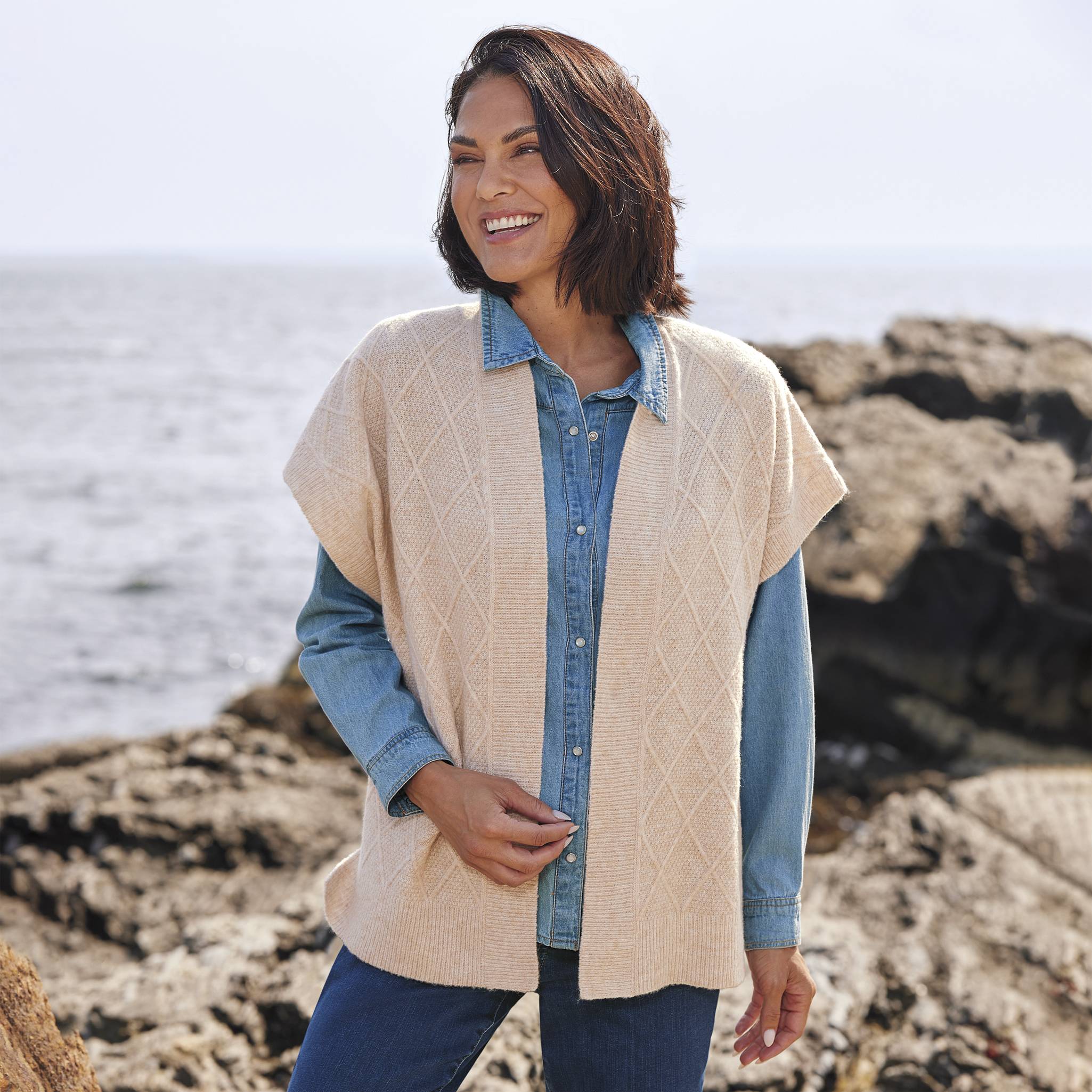 Diamond-Stitch Vest - Northstyle Catalog