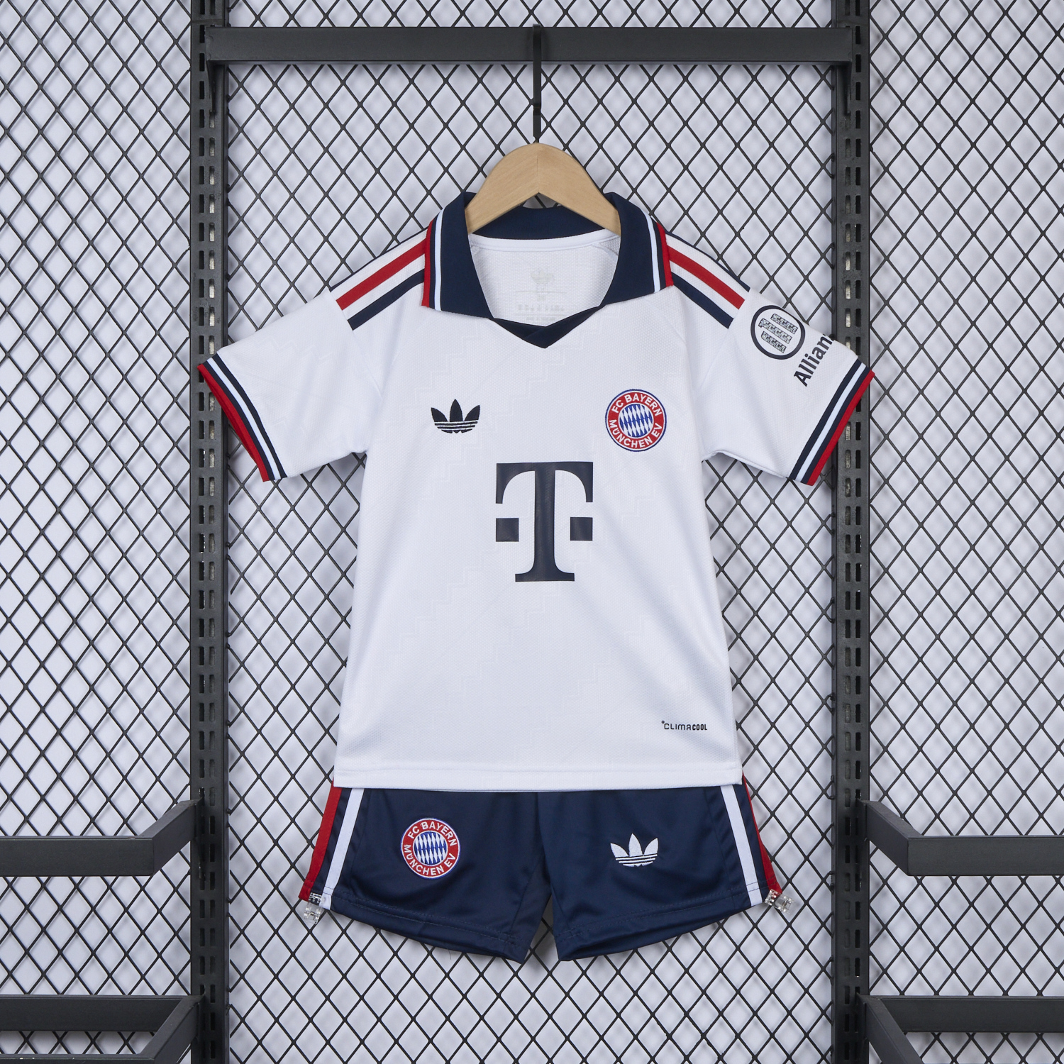 Bayern Munich 26-27 Away Kids Kit - UnitedFutballJersey