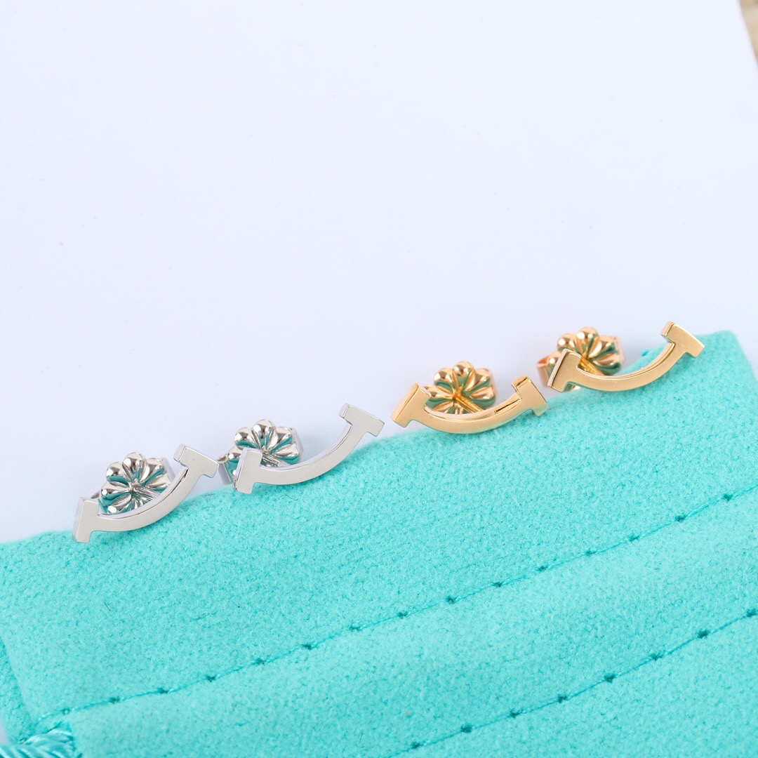 【ティファニー】ピアス 0828-4-18
