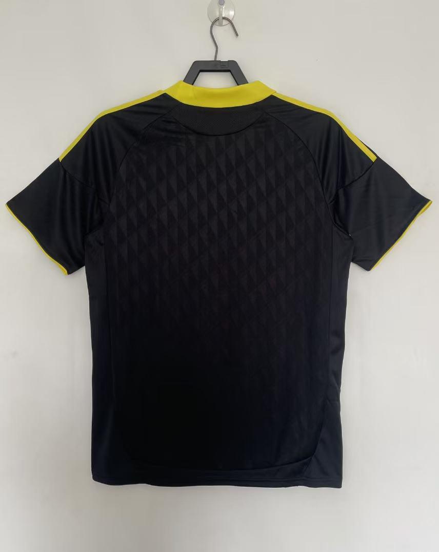 2010/2011 Retro Liverpool Third Away Football Jersey 1:1 Thai Quality