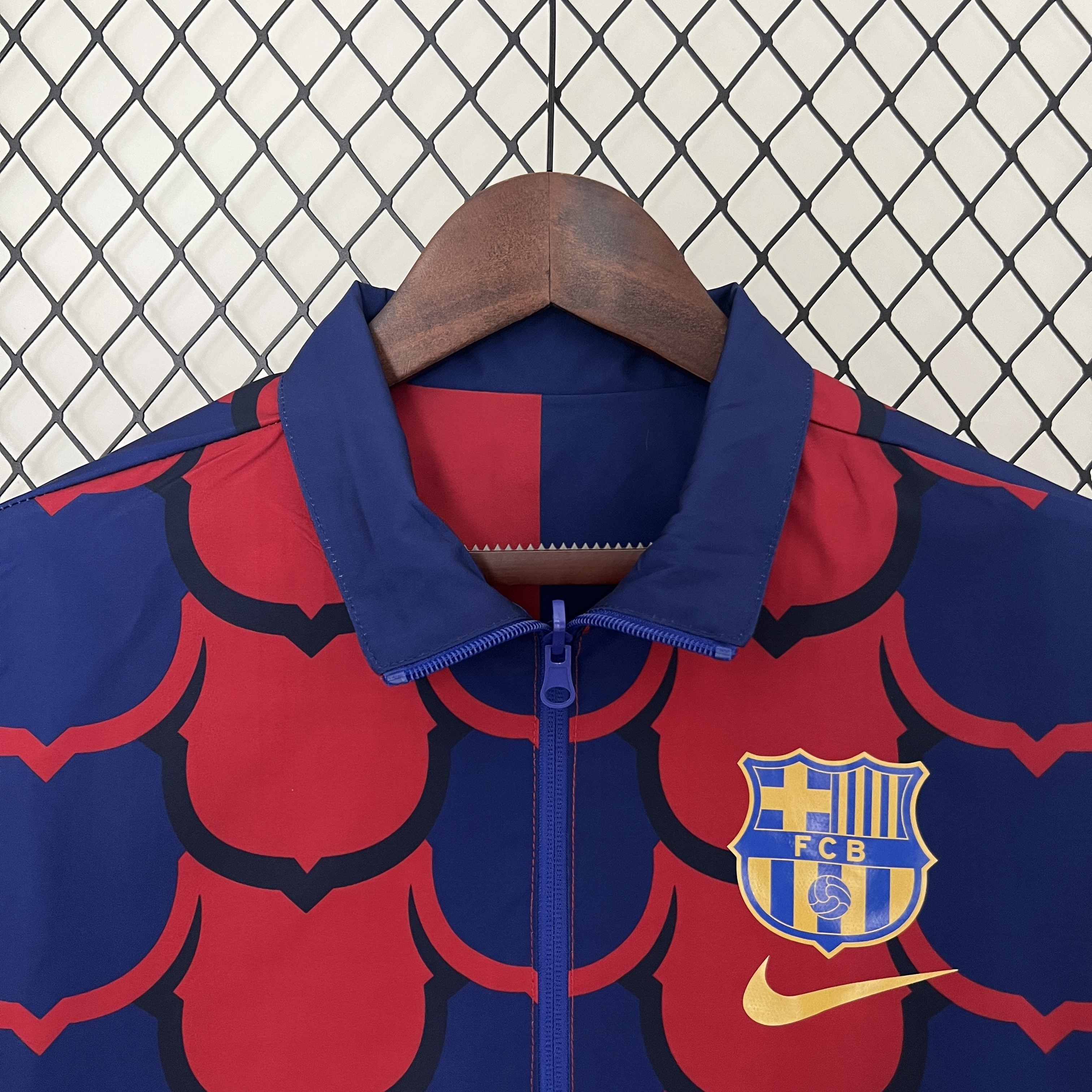 2025/2026 Barcelona Reversible Windbreaker Soccer Jersey 1:1 Thai Quality 06
