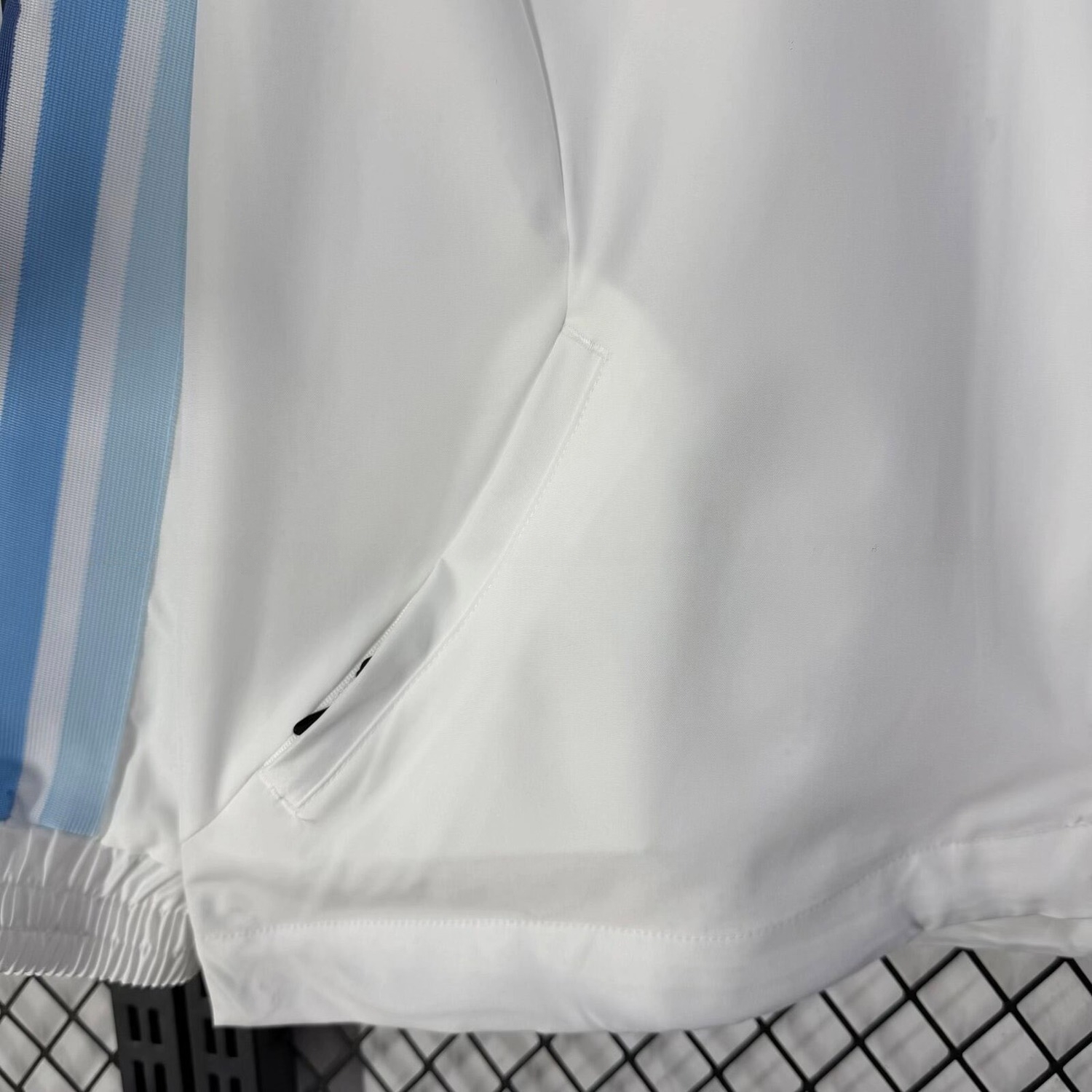 Argentina 2026 White Blue Anthem Windbreaker - UnitedFutballJersey