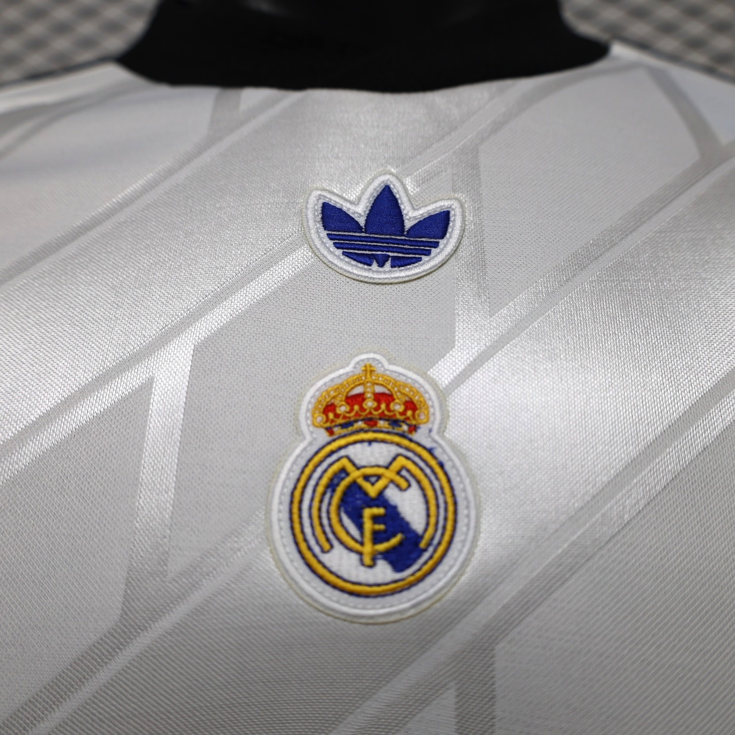 Real Madrid 26-27 White Black Retro Style Casual Jersey - Player Version - UnitedFutballJersey